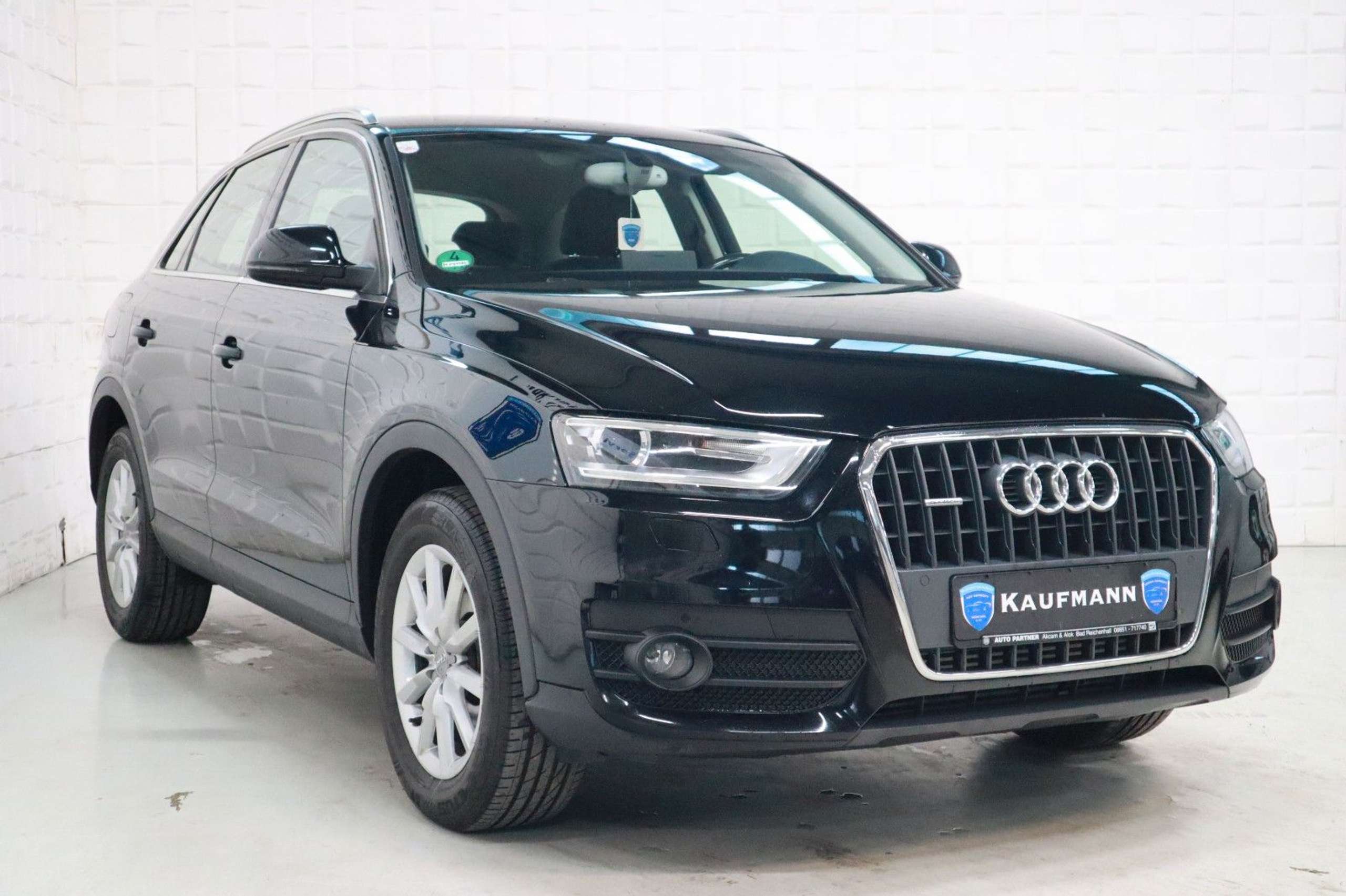 Audi - Q3