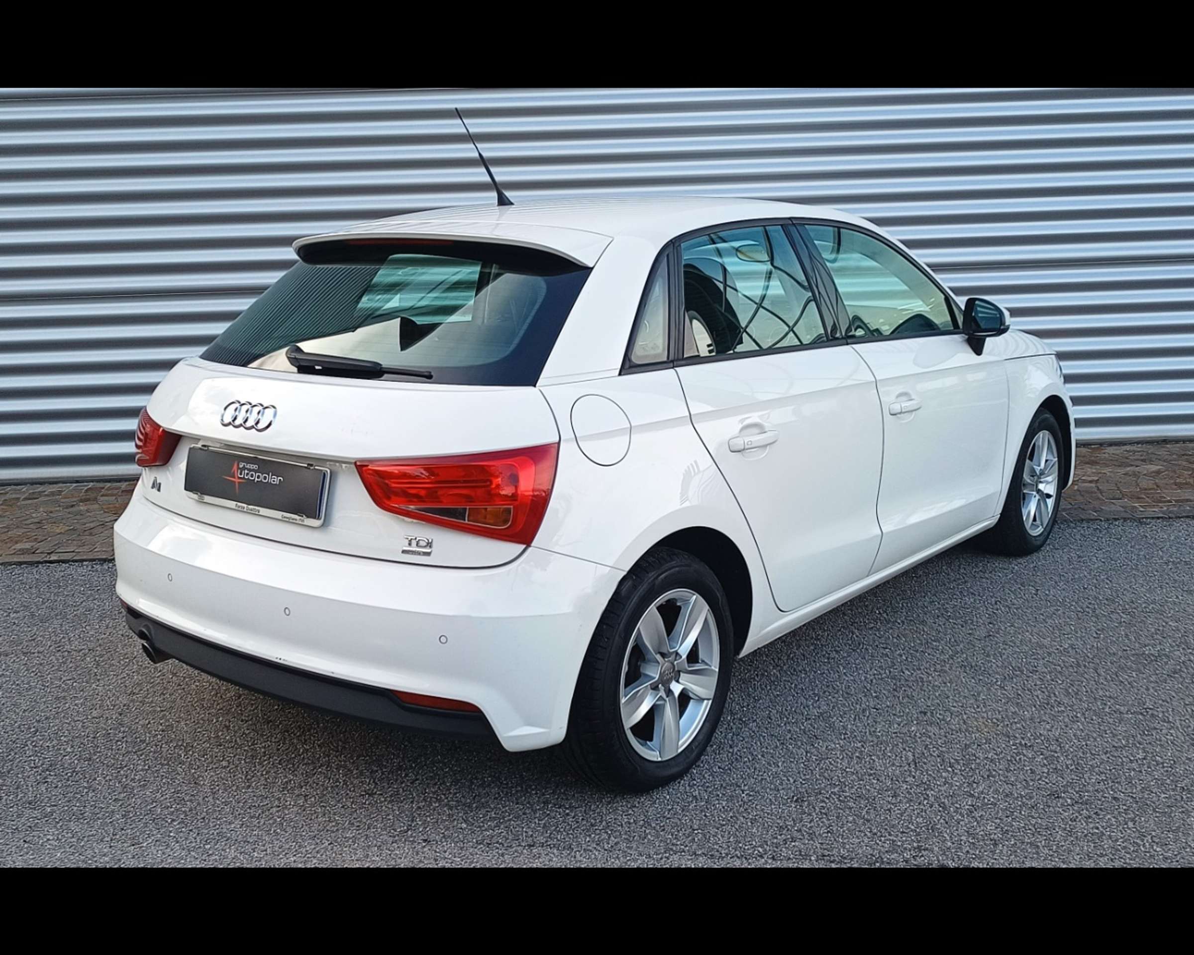 Audi - A1