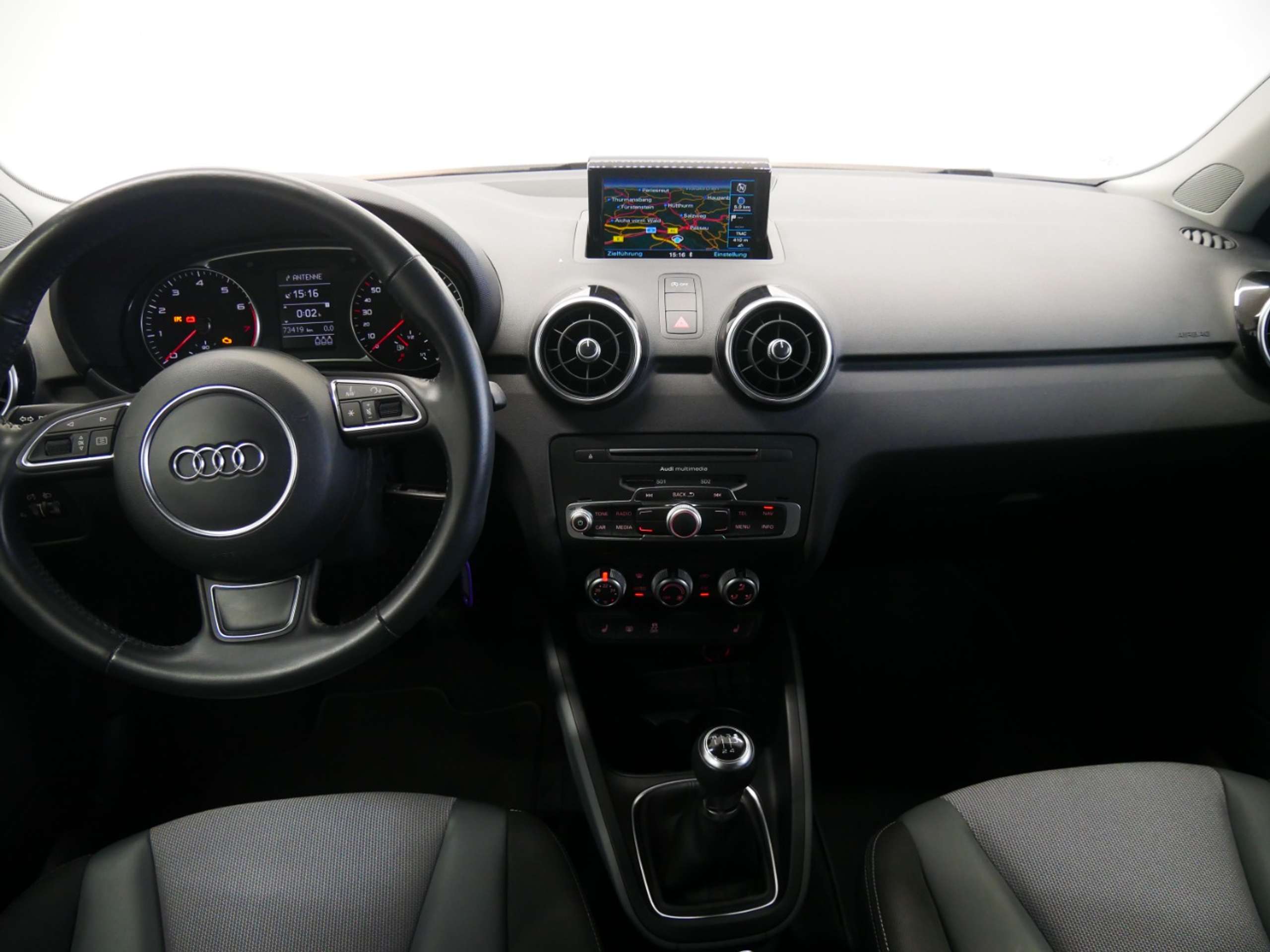 Audi - A1