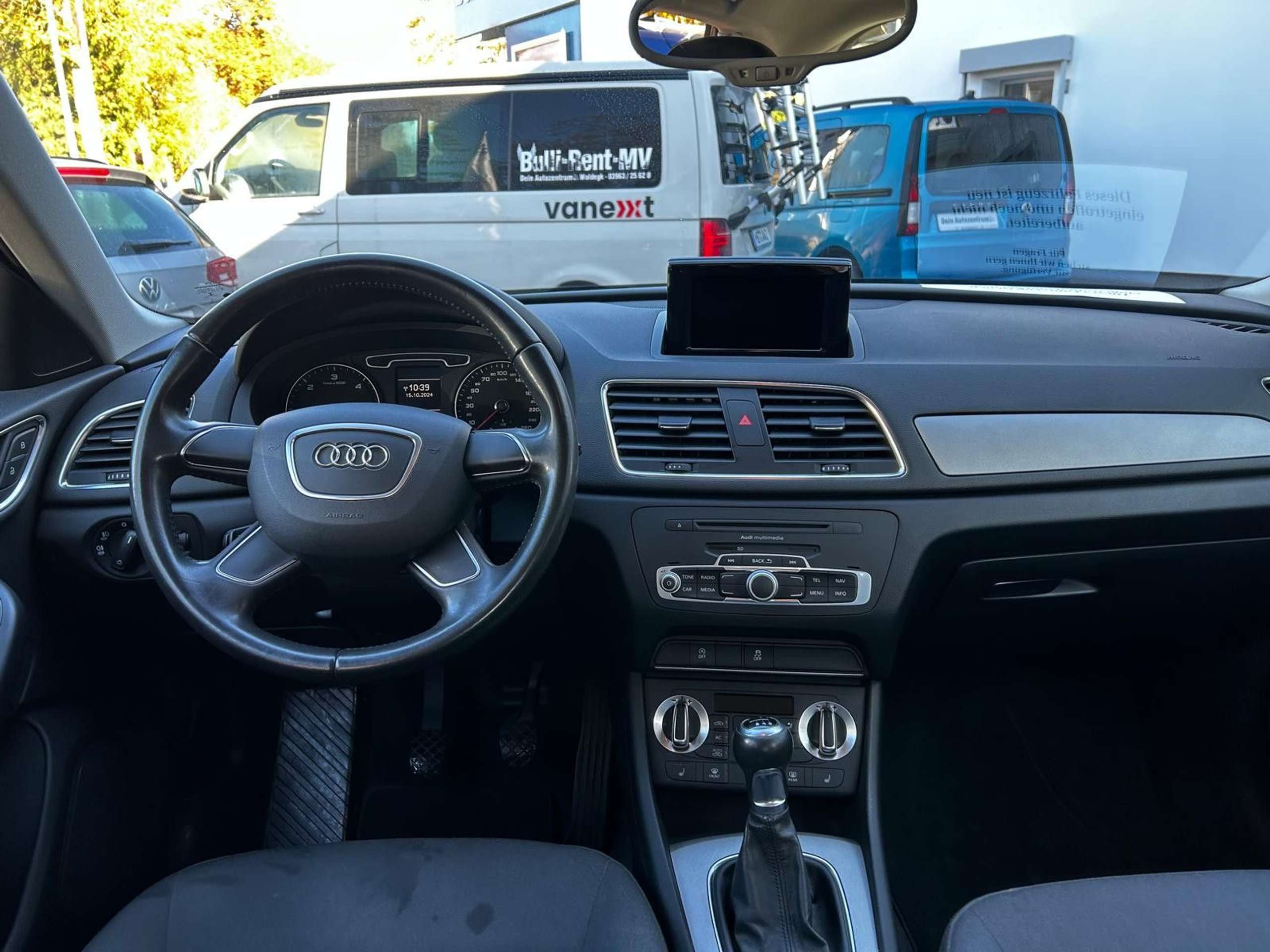 Audi - Q3