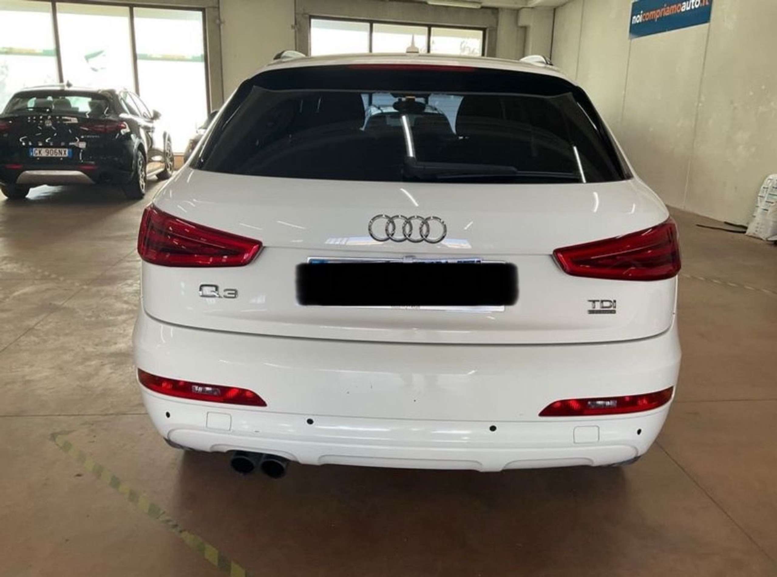 Audi - Q3