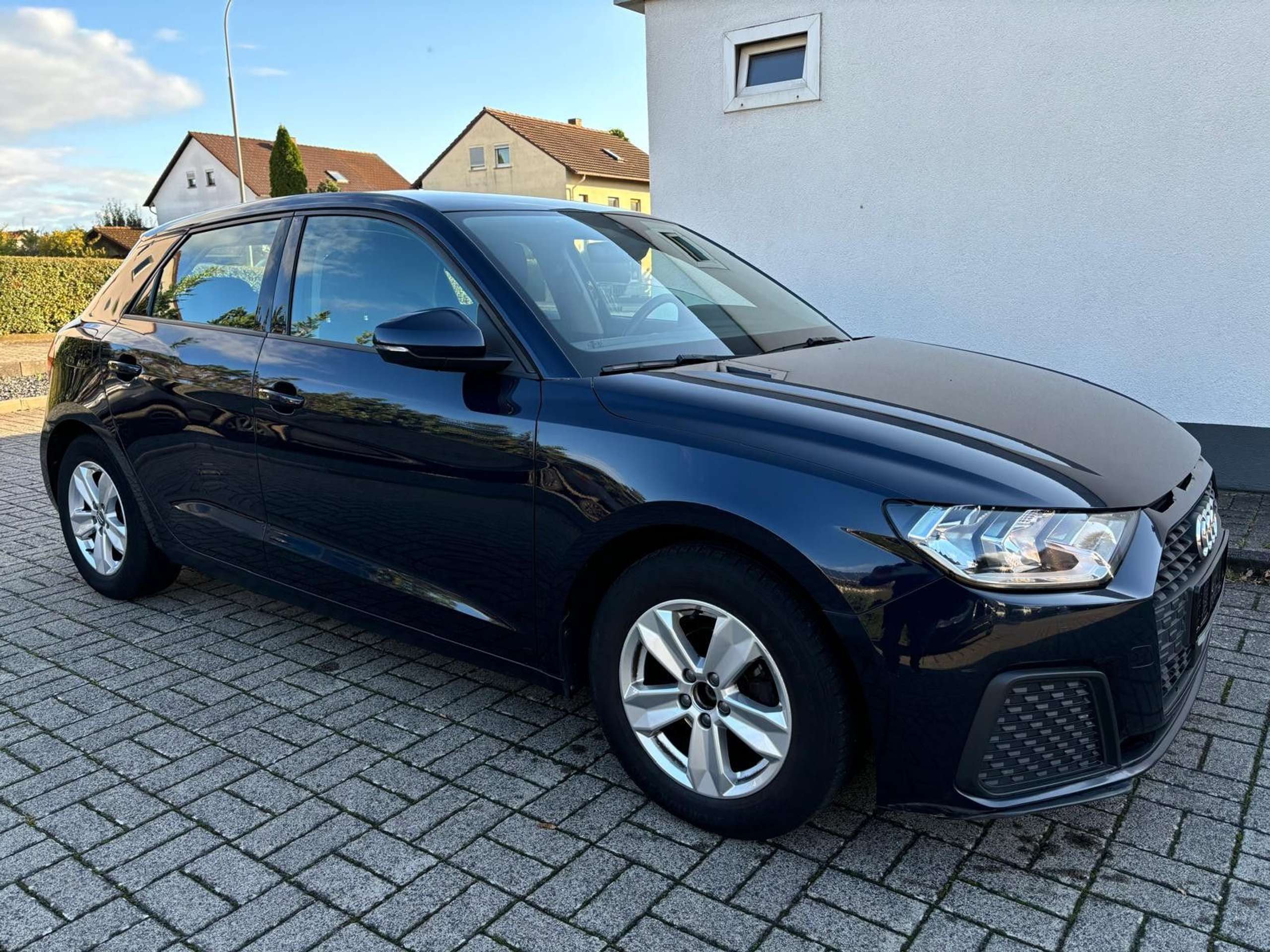 Audi - A1