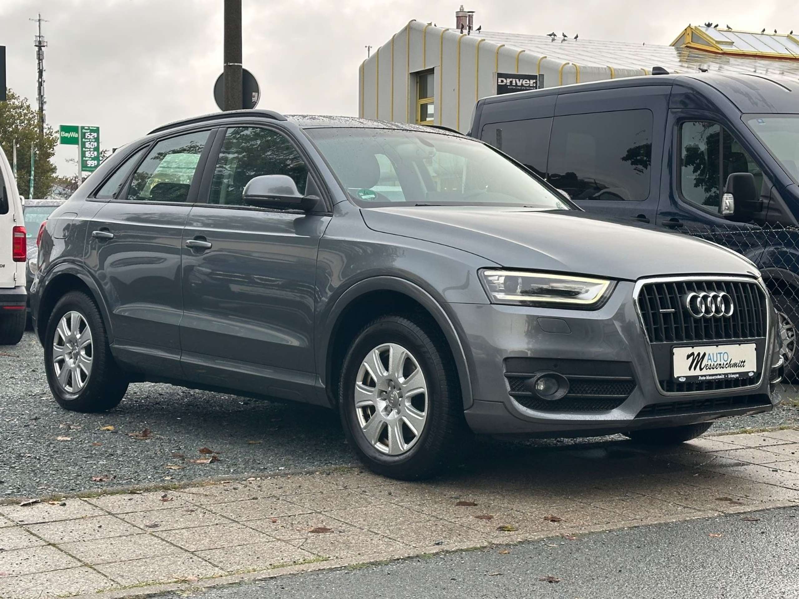 Audi - Q3