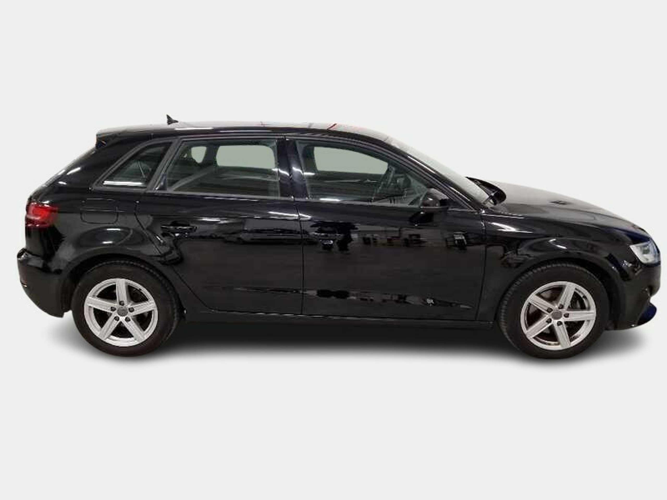 Audi - A3