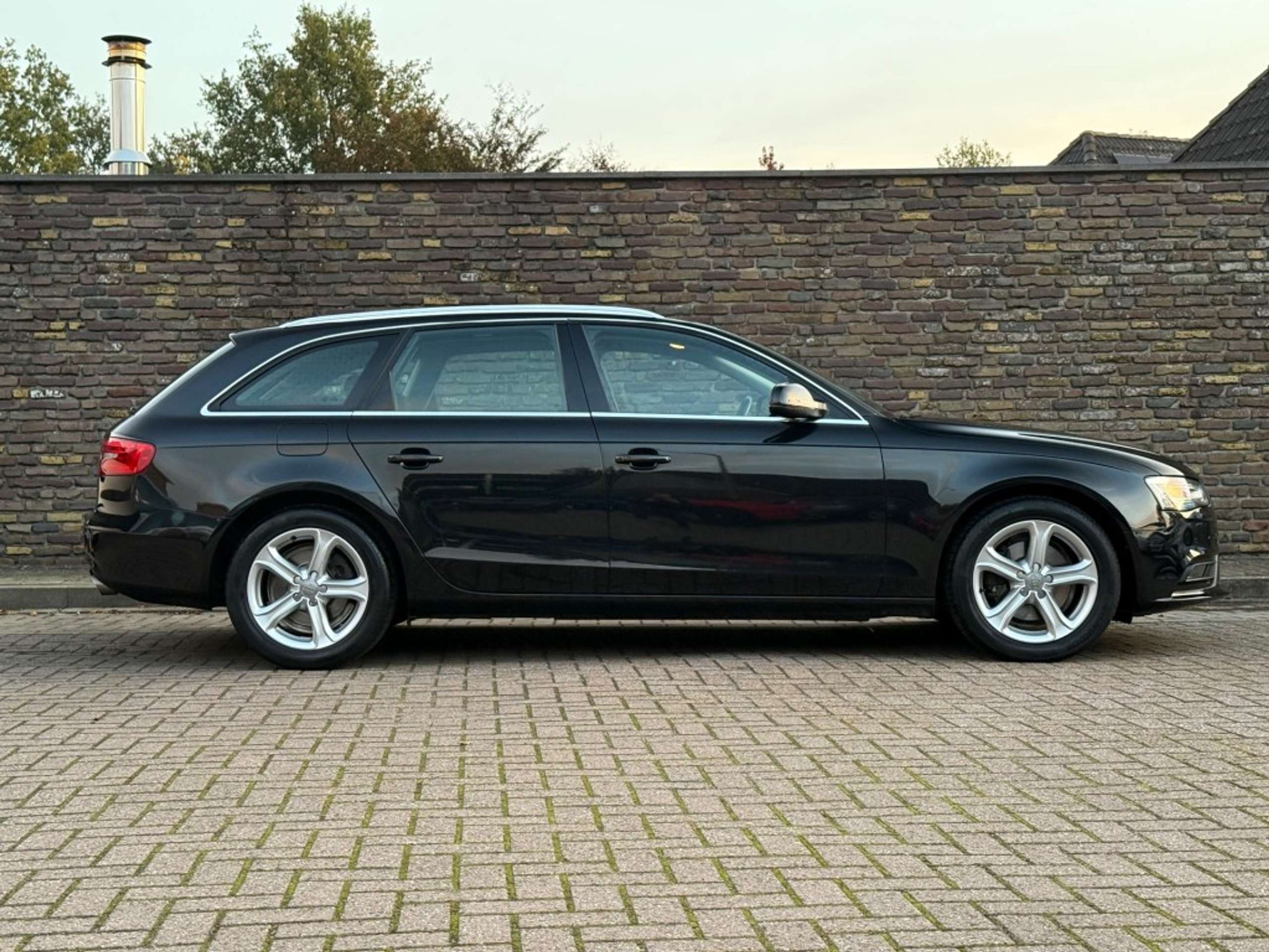 Audi - A4