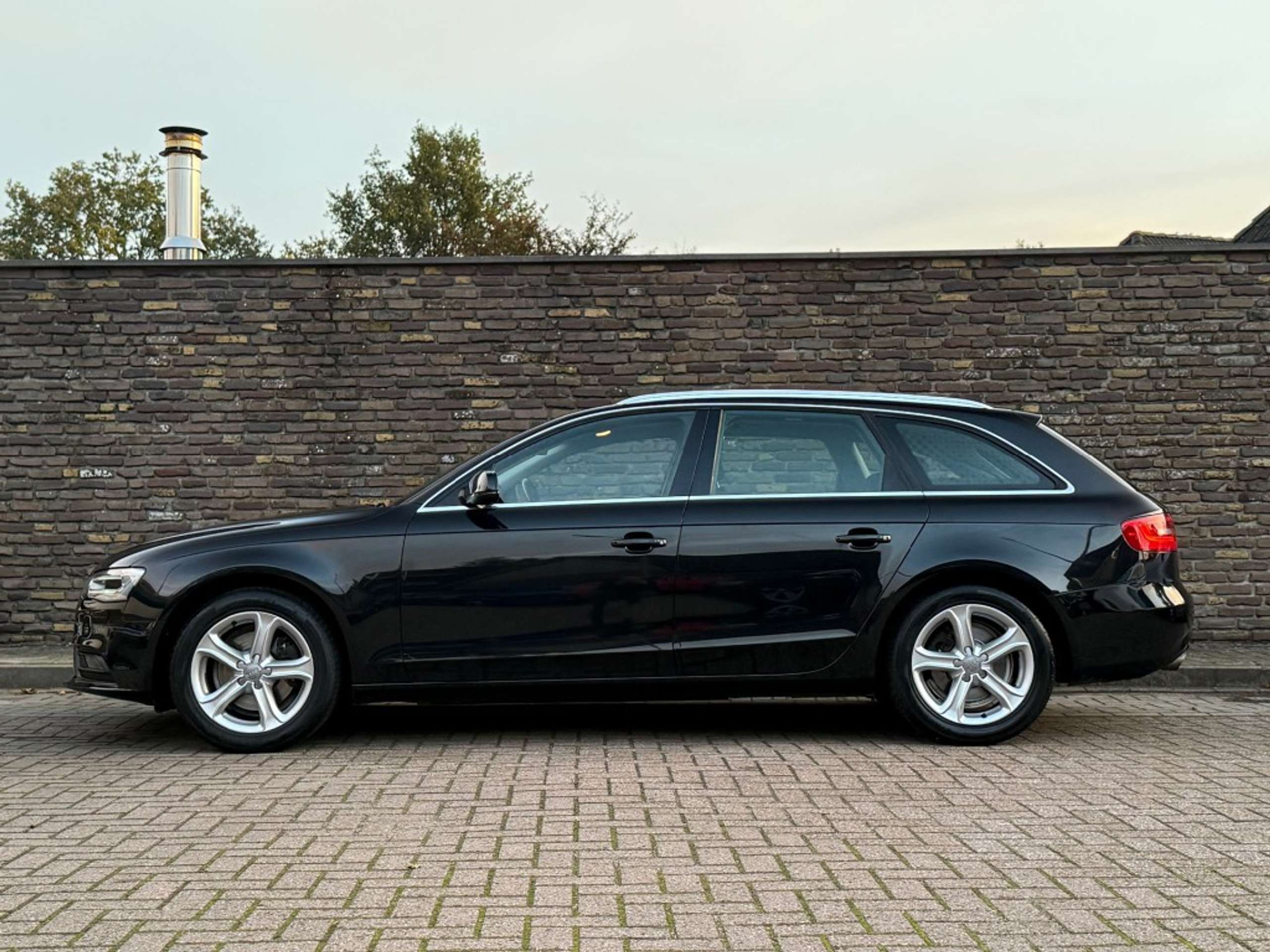 Audi - A4