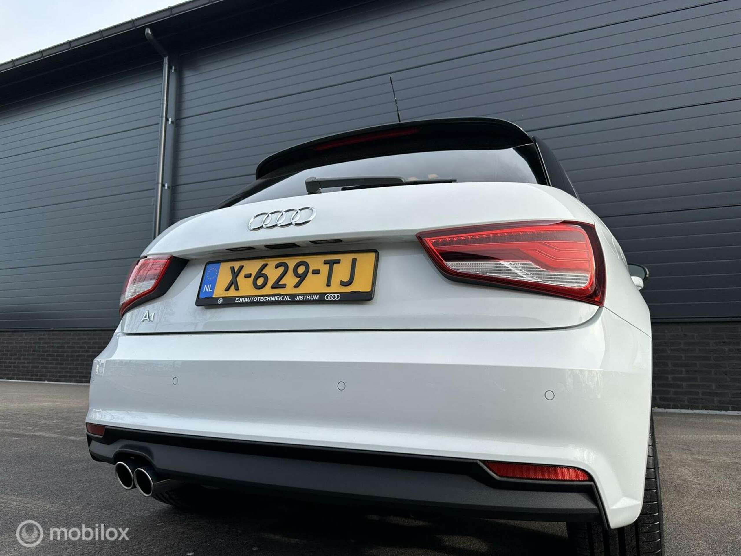 Audi - A1