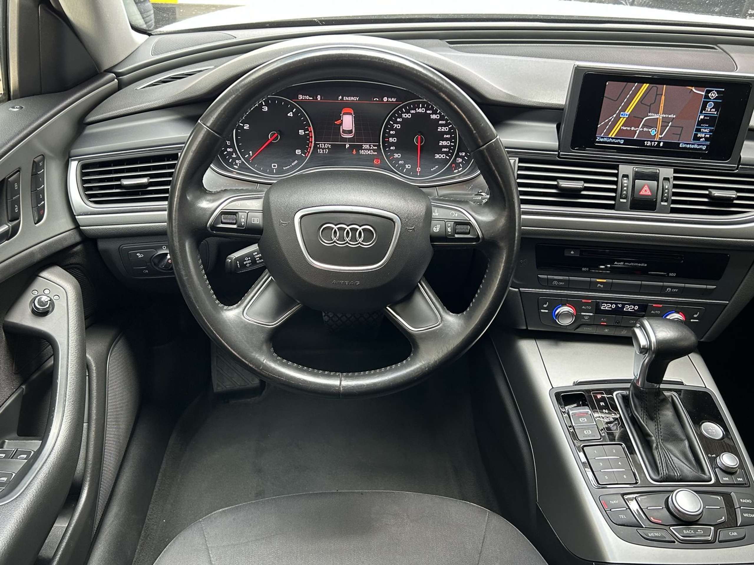 Audi - A6