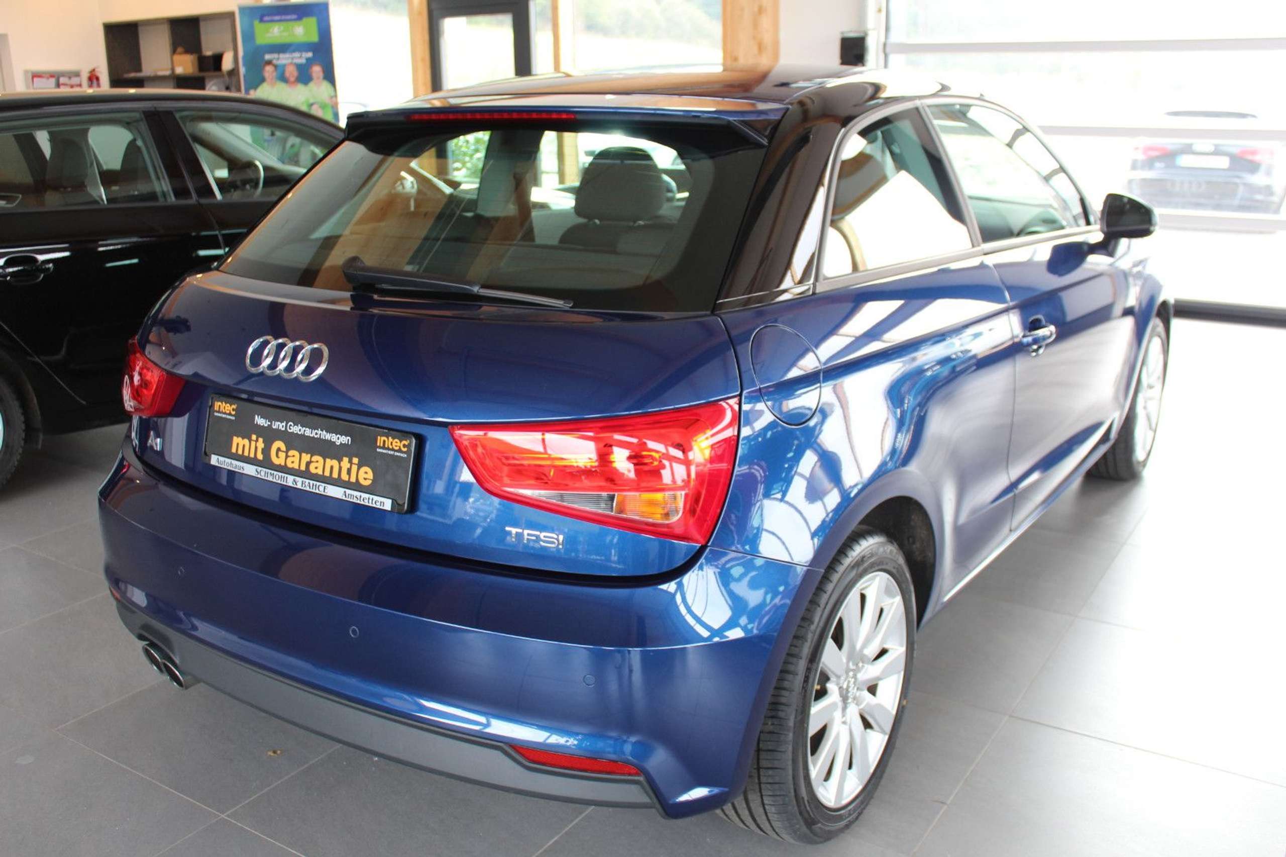 Audi - A1