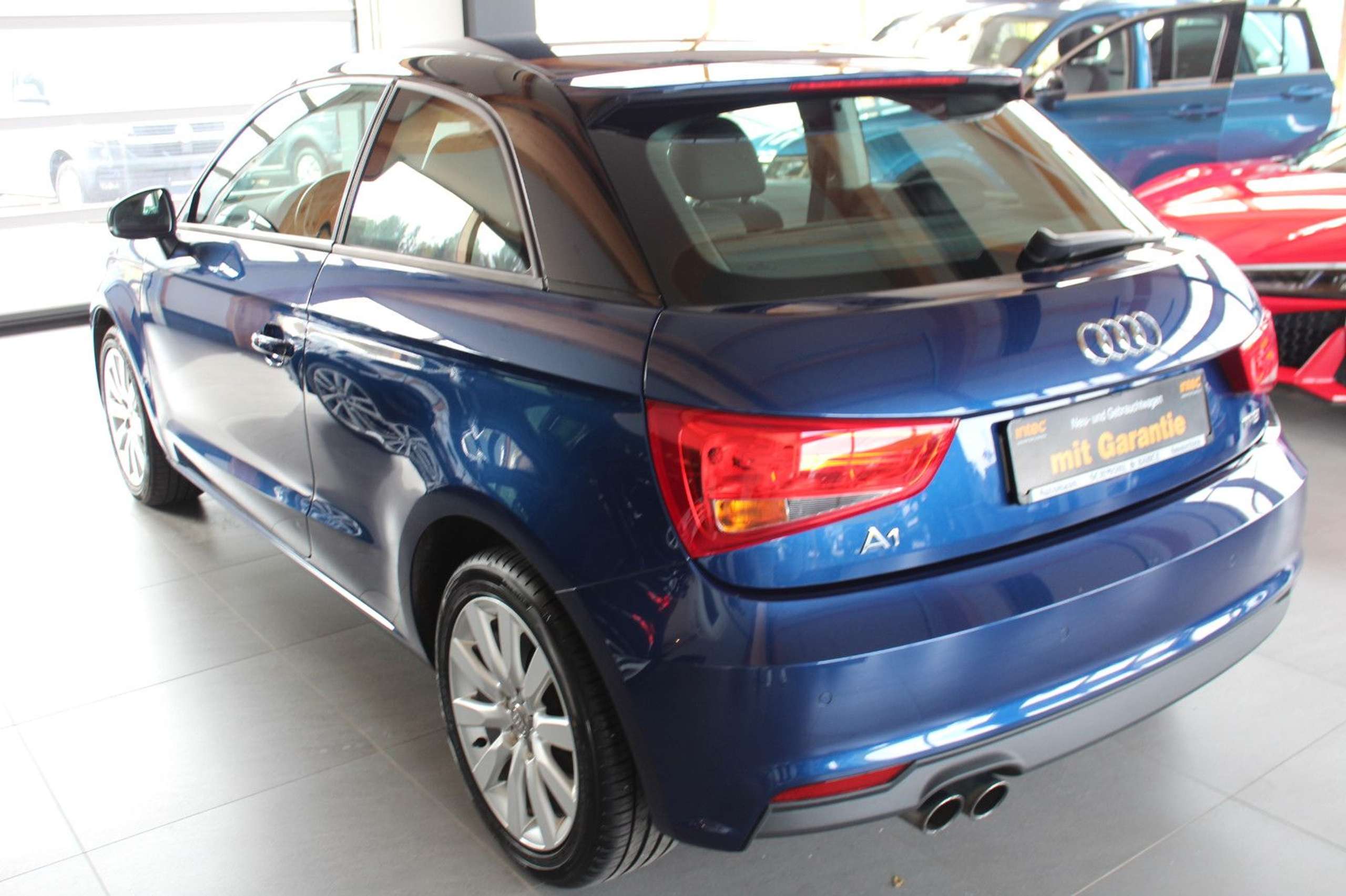 Audi - A1