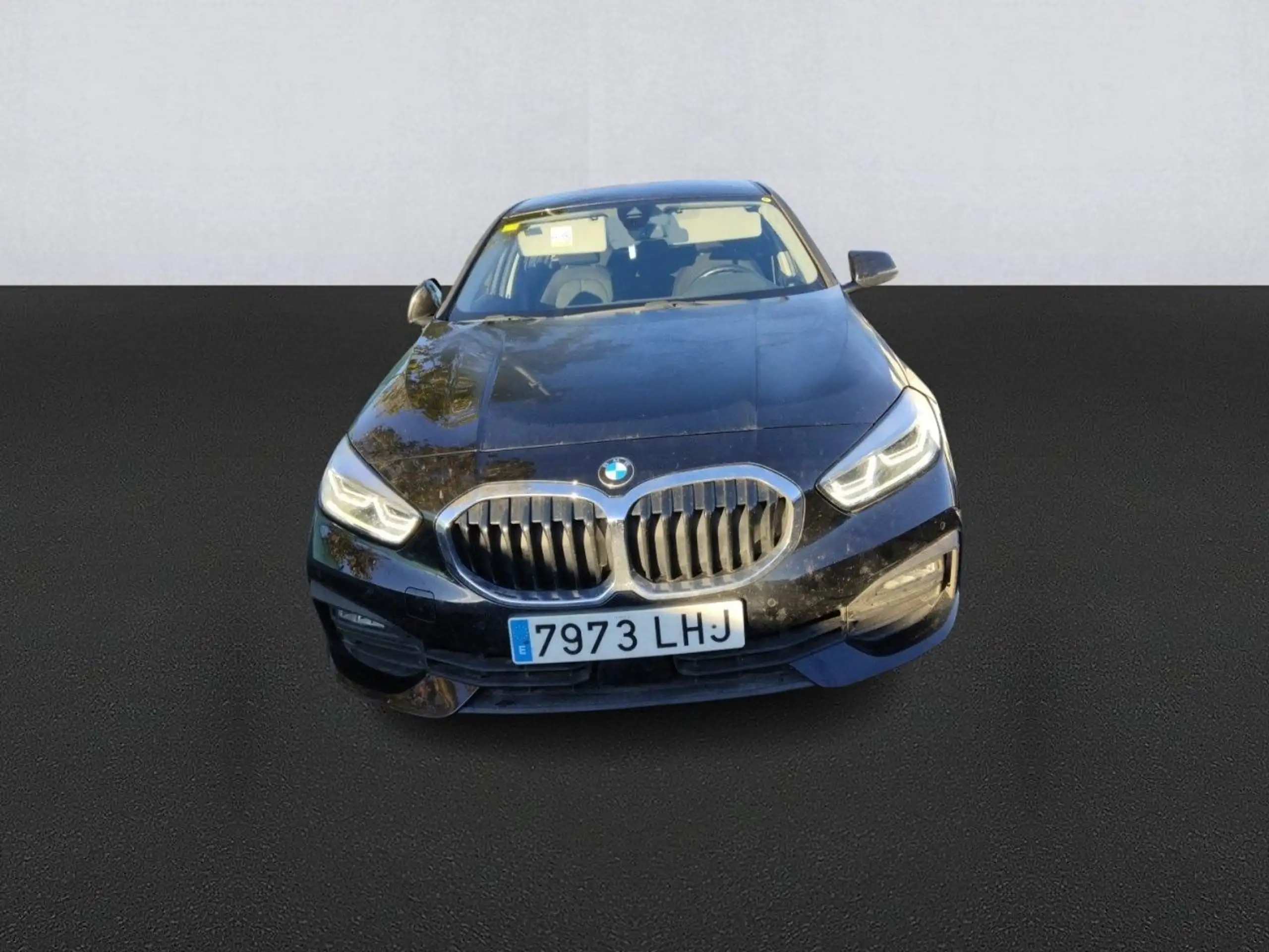 BMW - 118