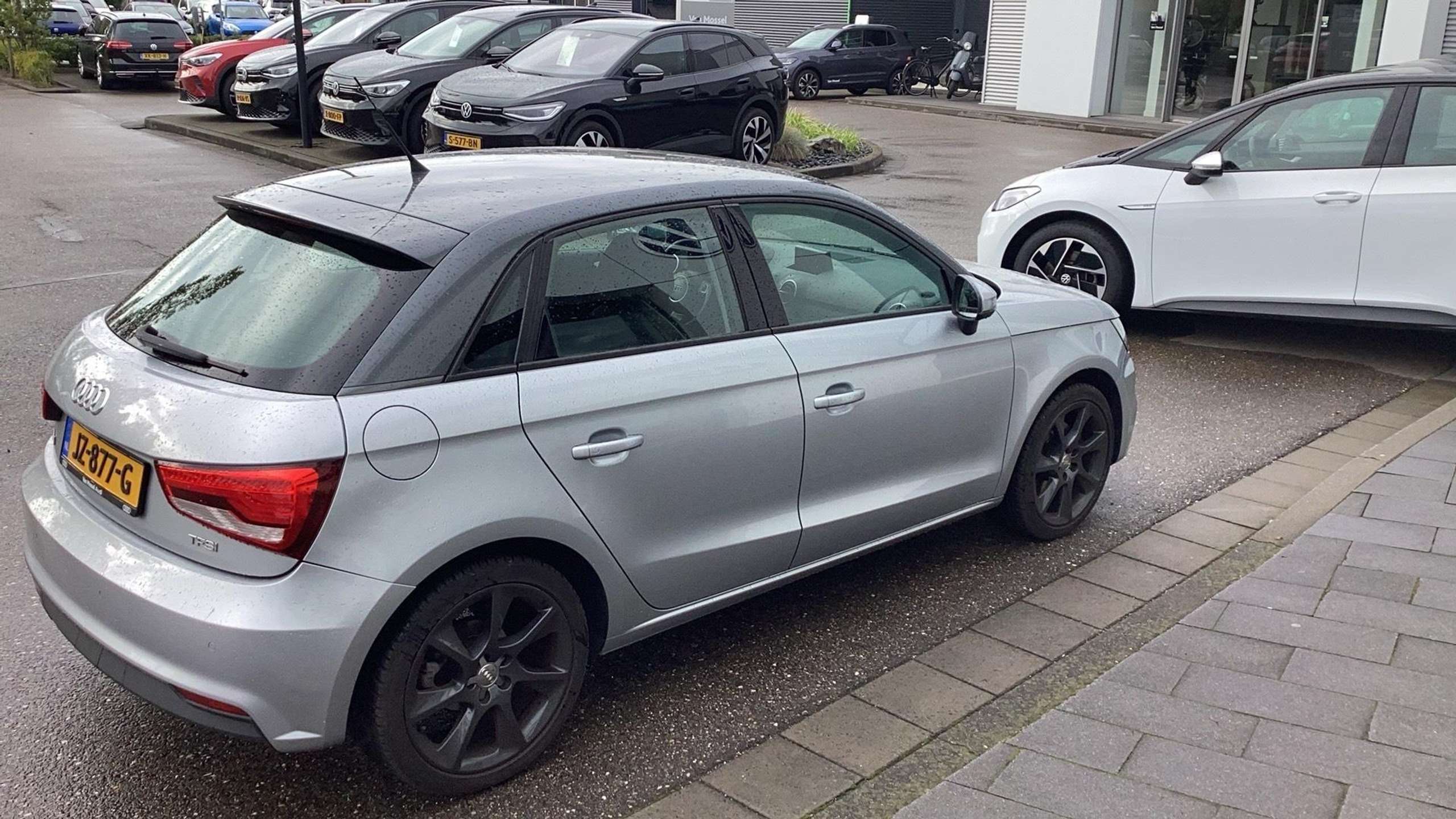 Audi - A1