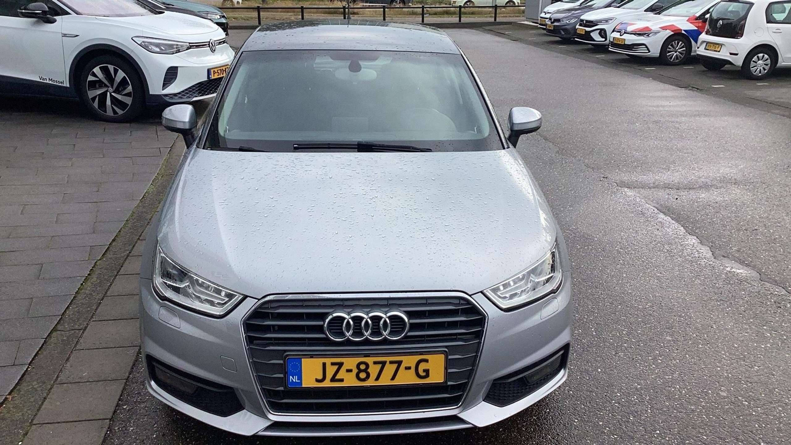 Audi - A1