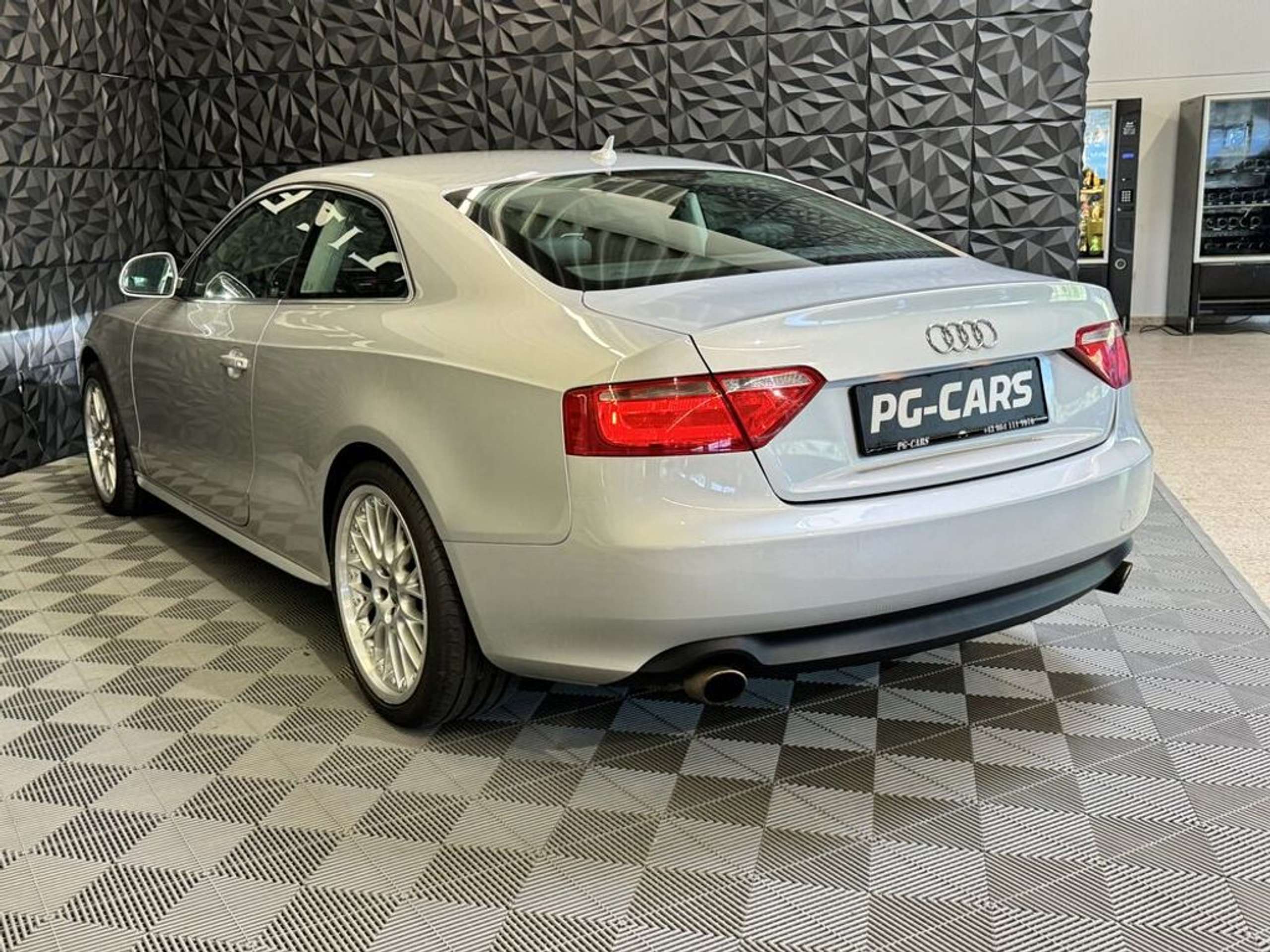 Audi - A5