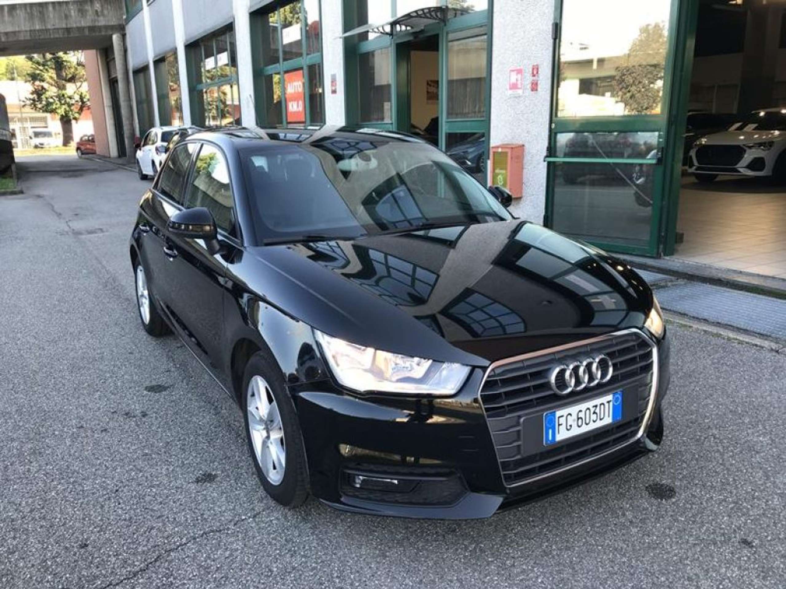 Audi - A1