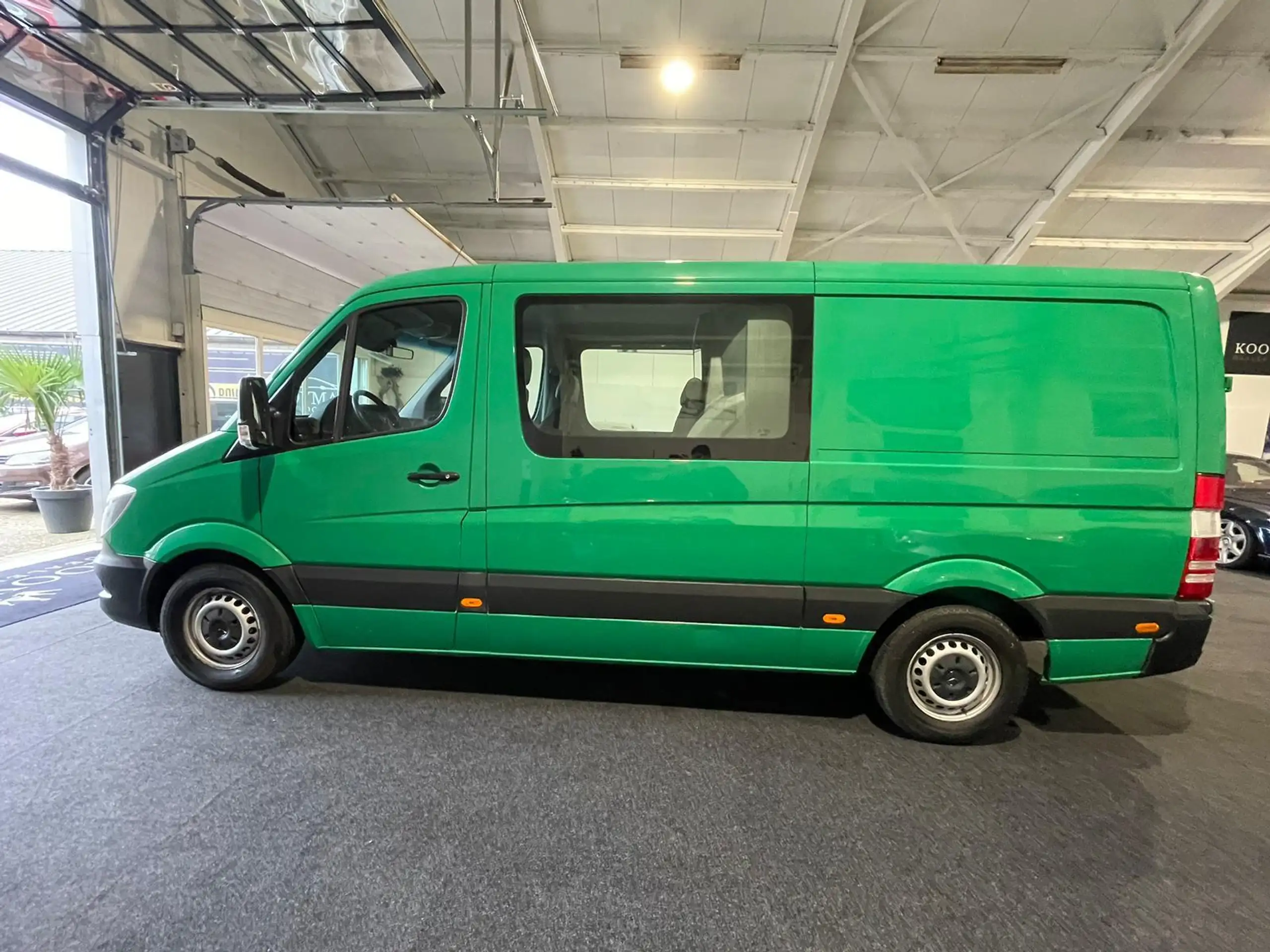 Mercedes-Benz - Sprinter