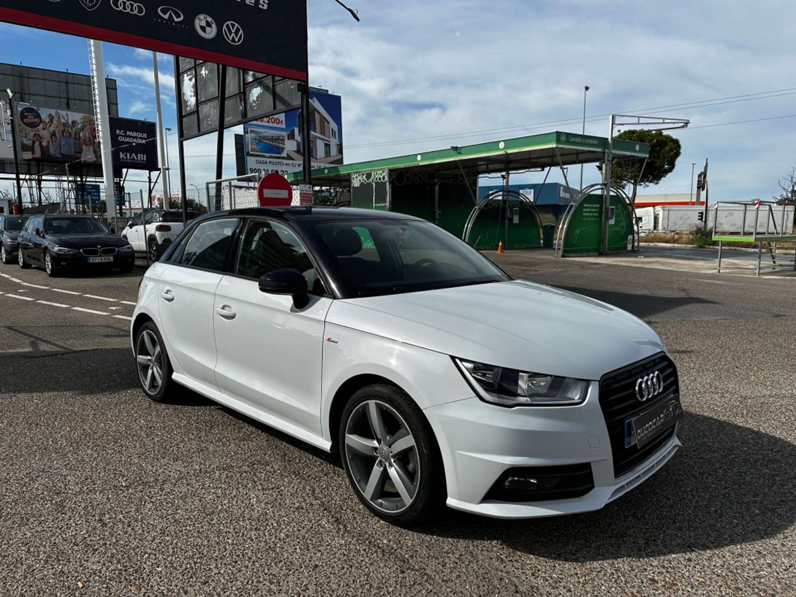 Audi - A1