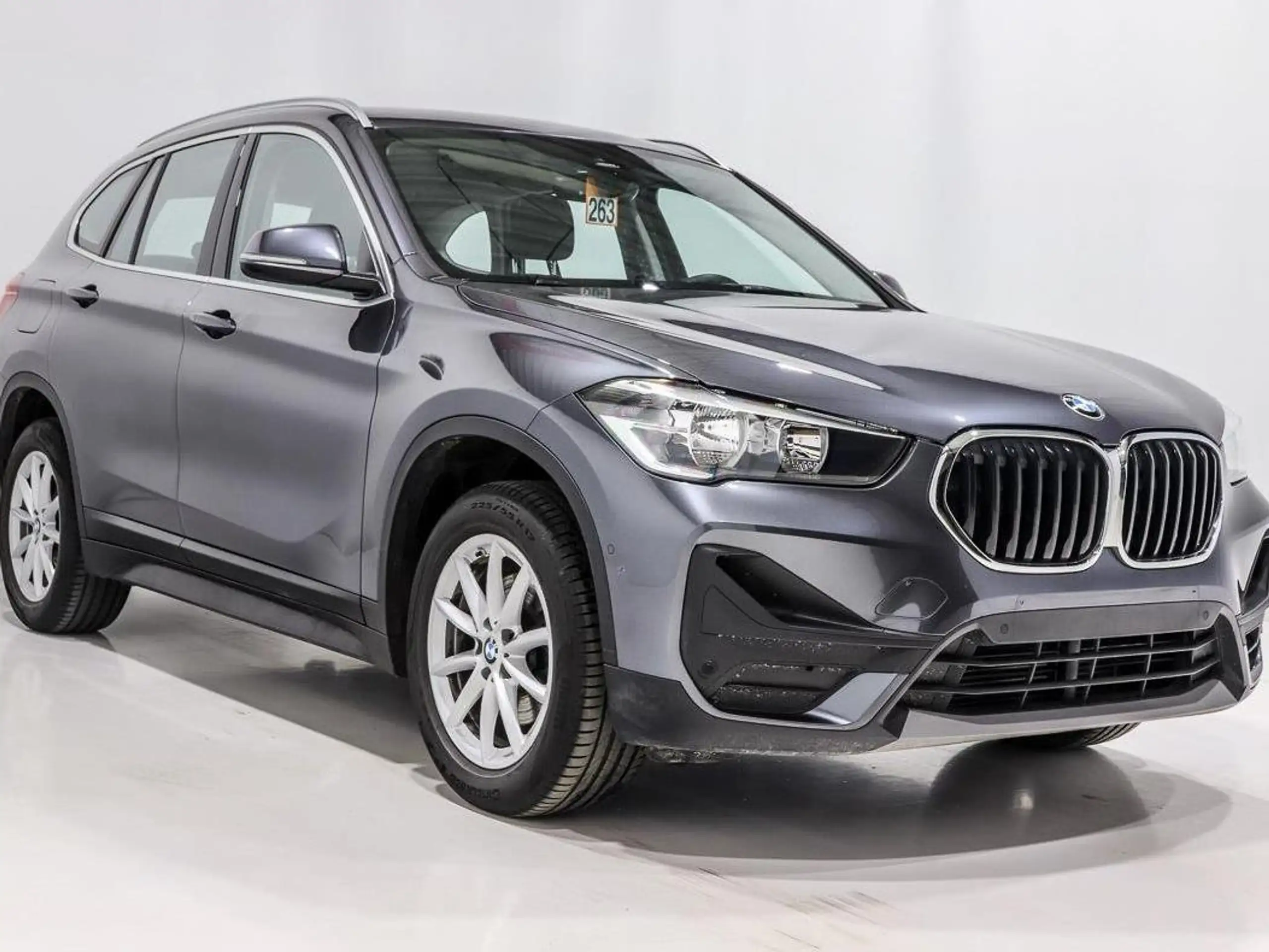 BMW - X1