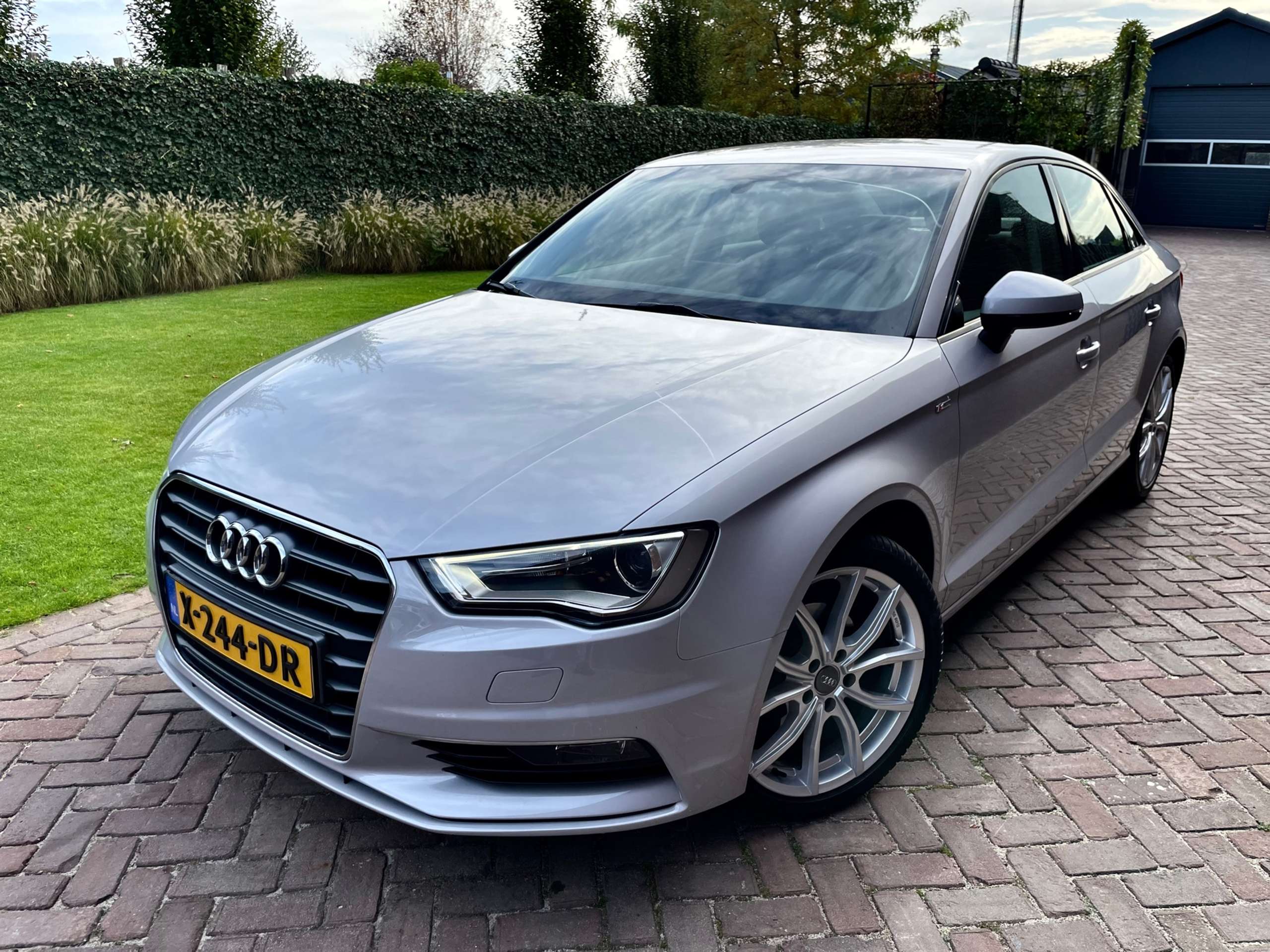 Audi - A3