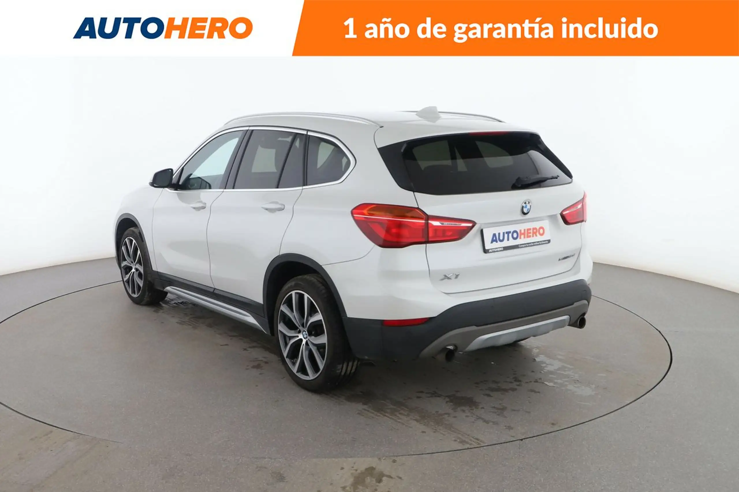 BMW - X1