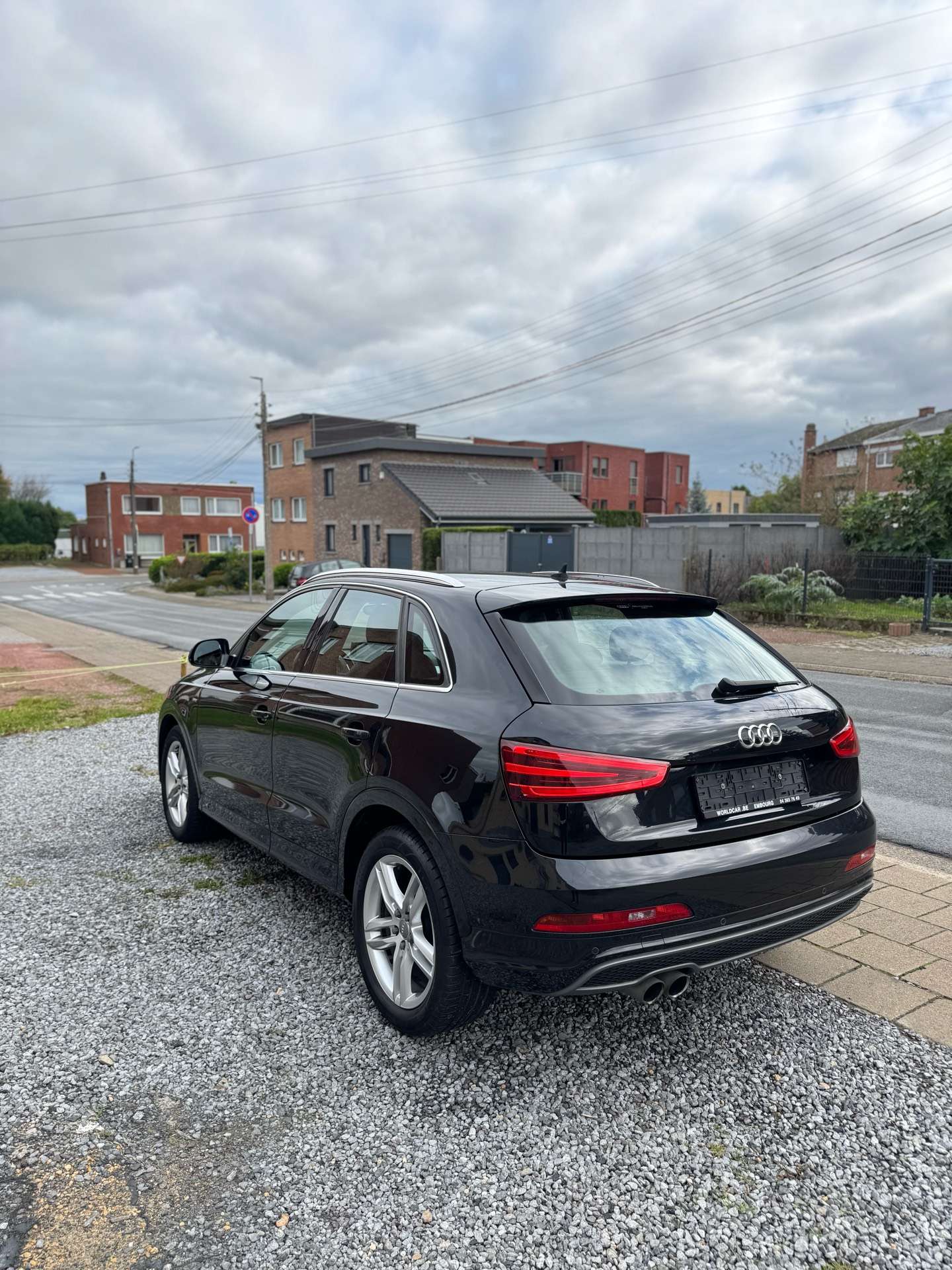 Audi - Q3