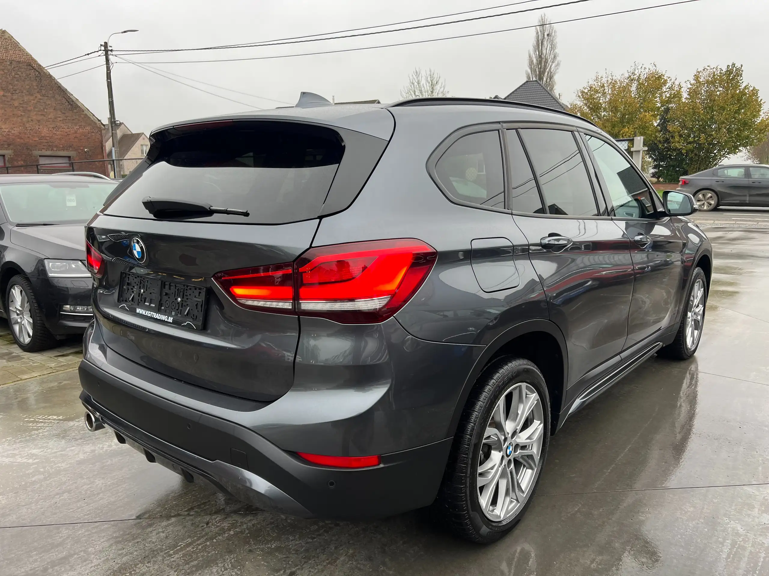 BMW - X1