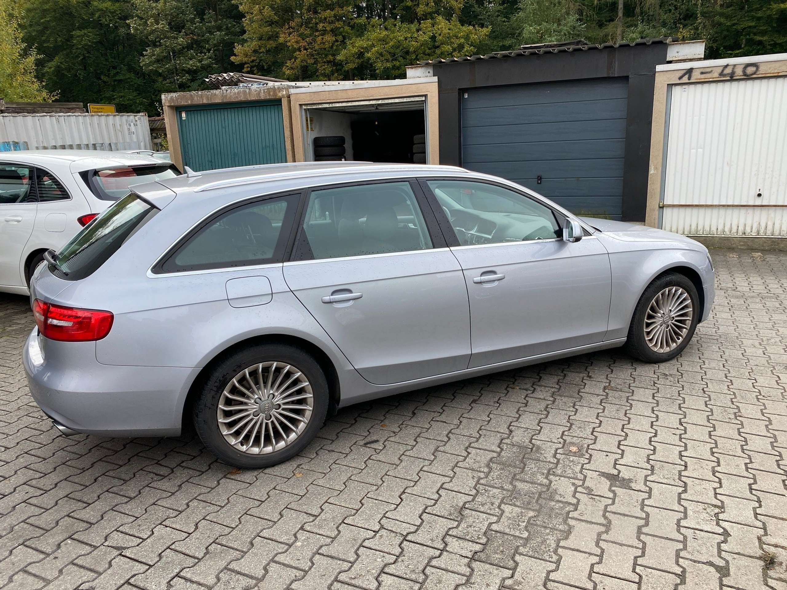 Audi - A4