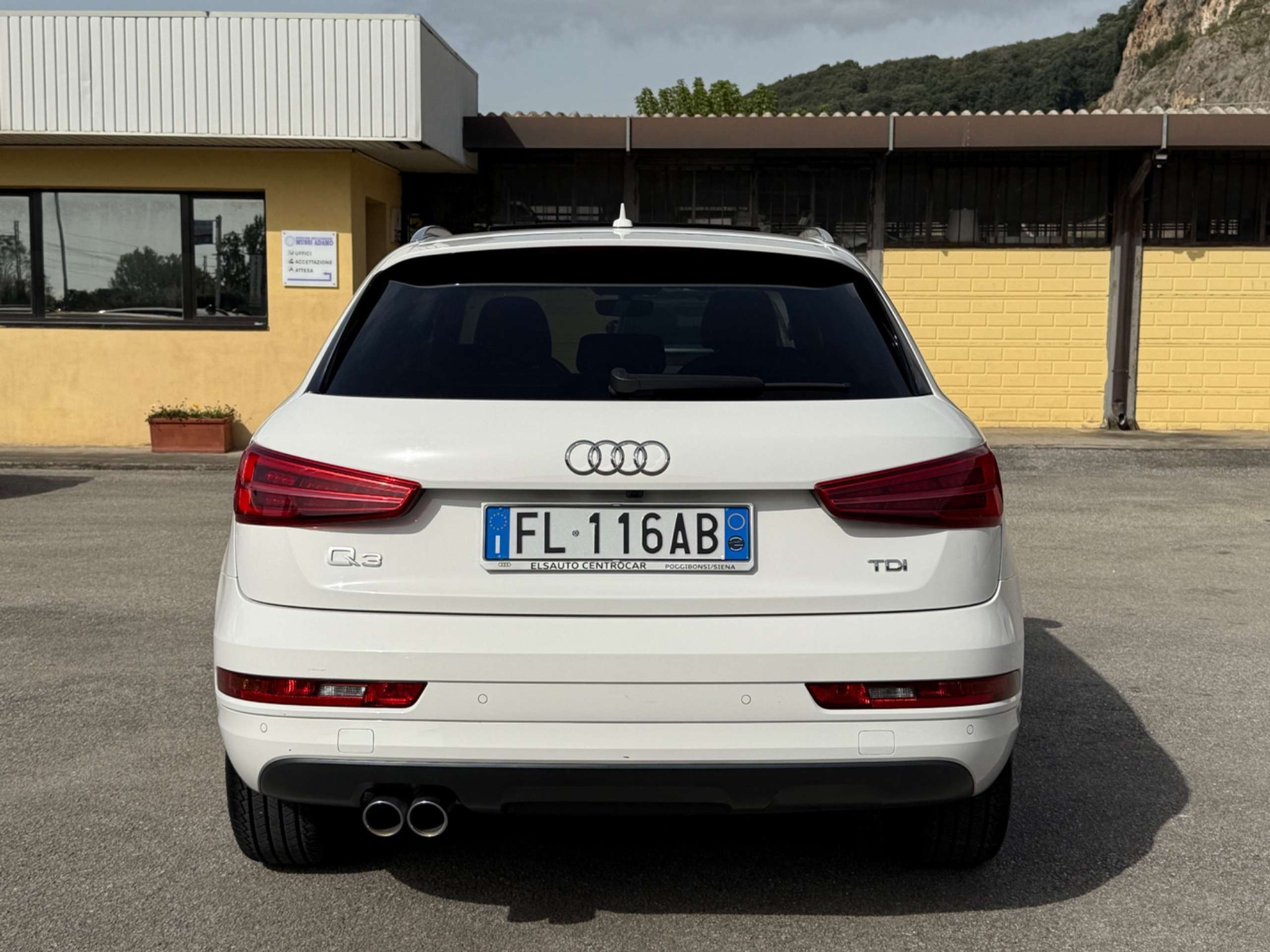 Audi - Q3