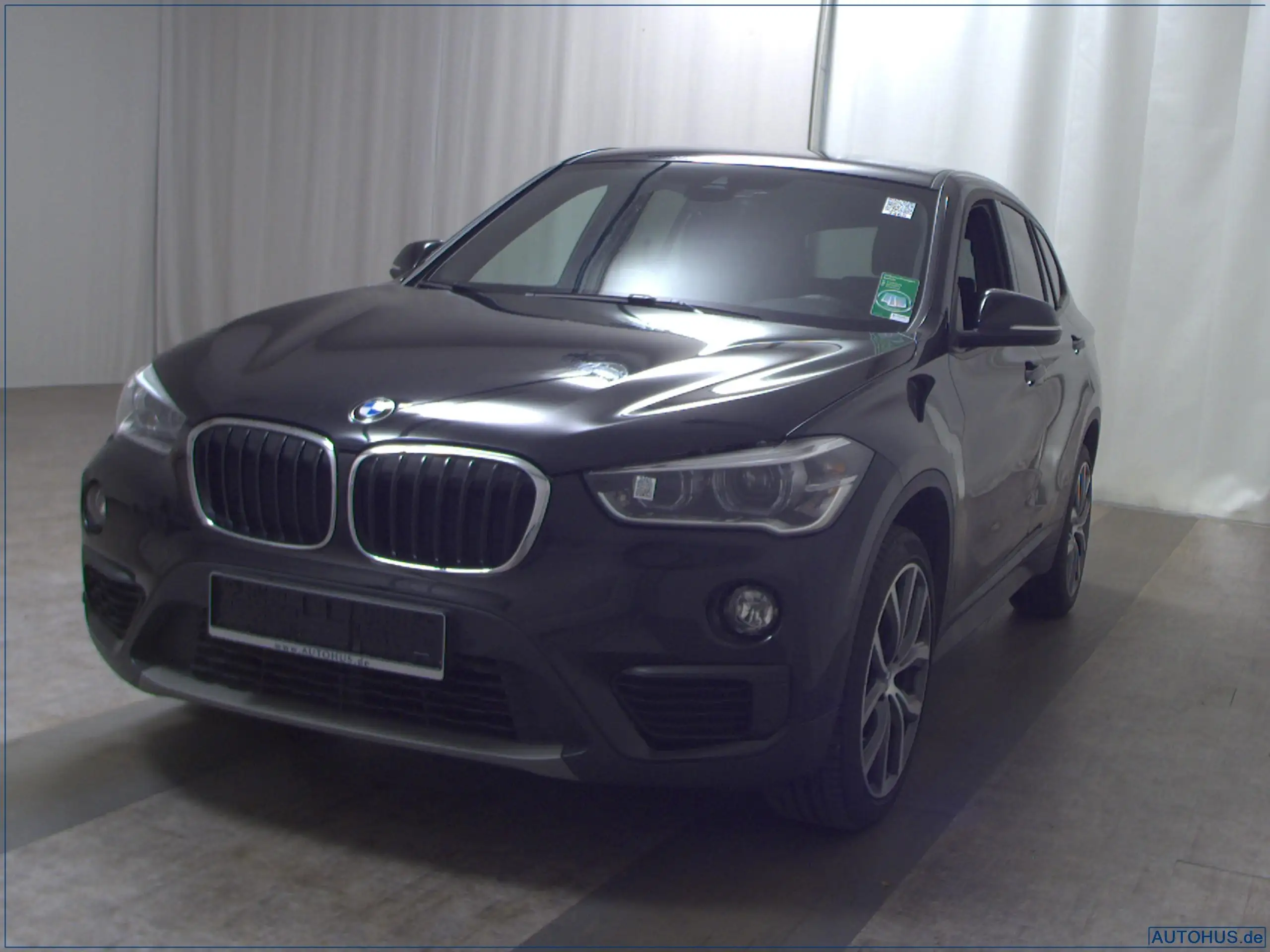 BMW - X1