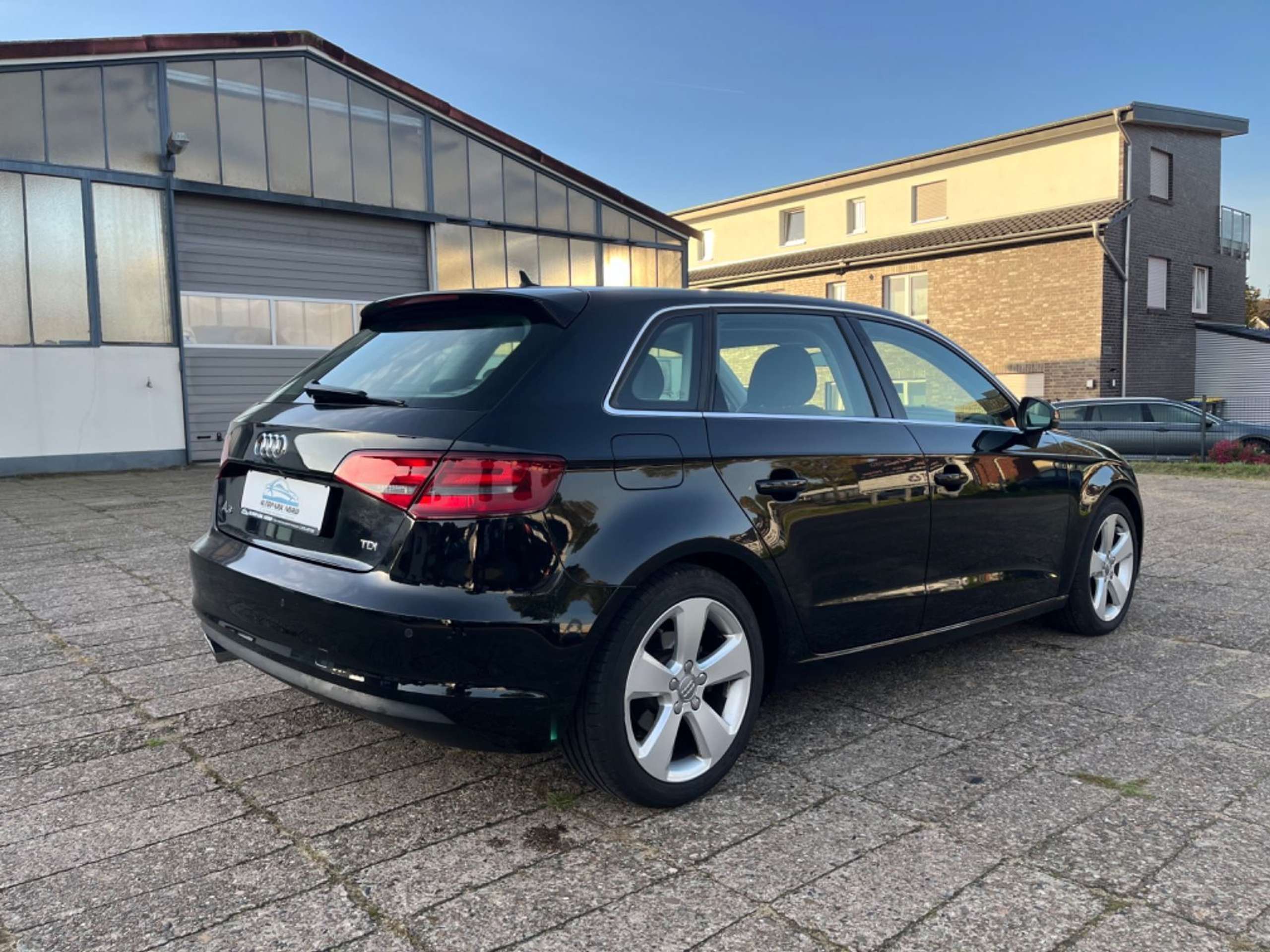 Audi - A3