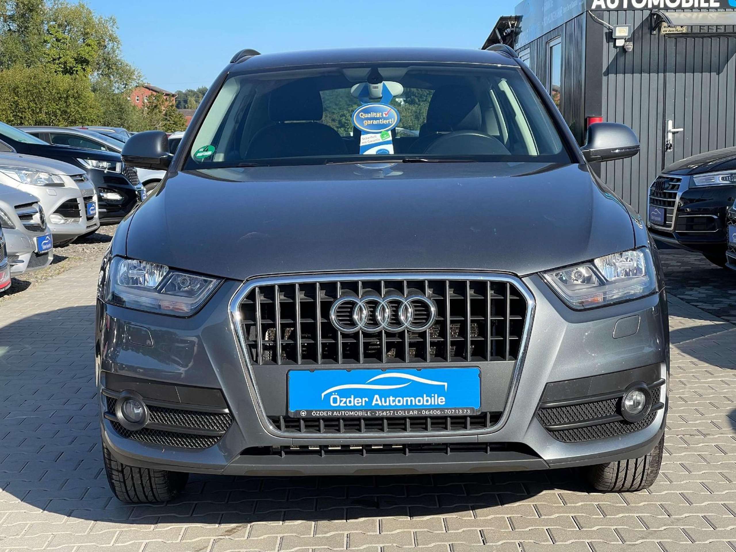 Audi - Q3