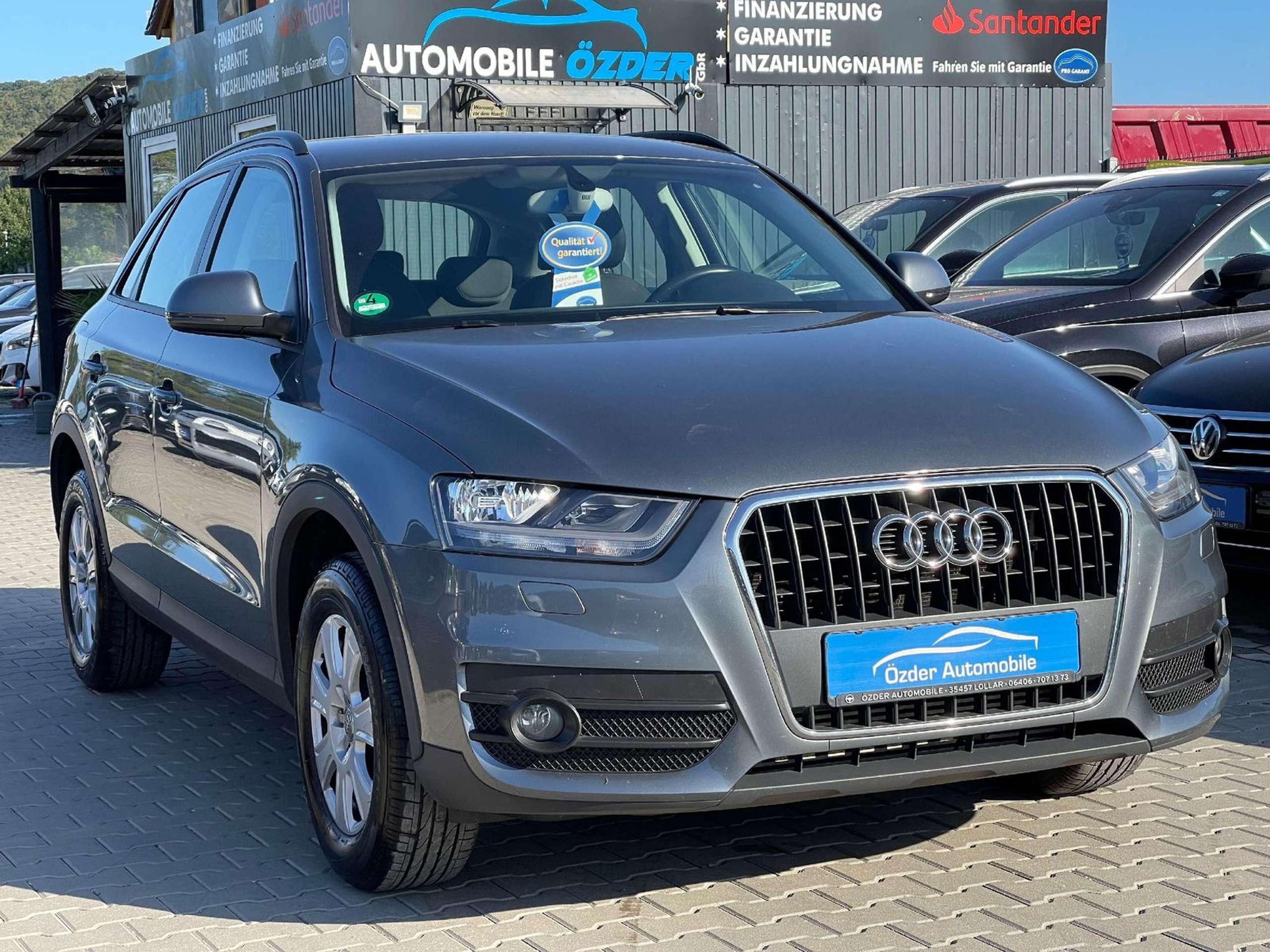 Audi - Q3