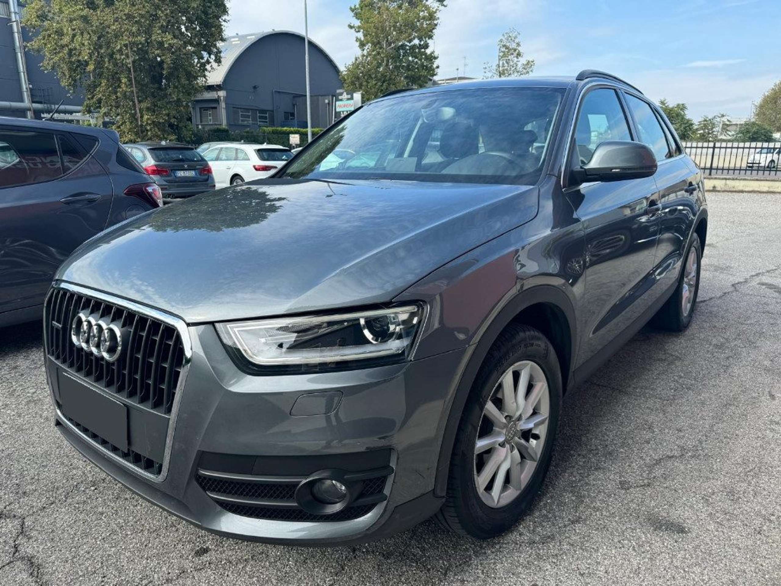 Audi - Q3