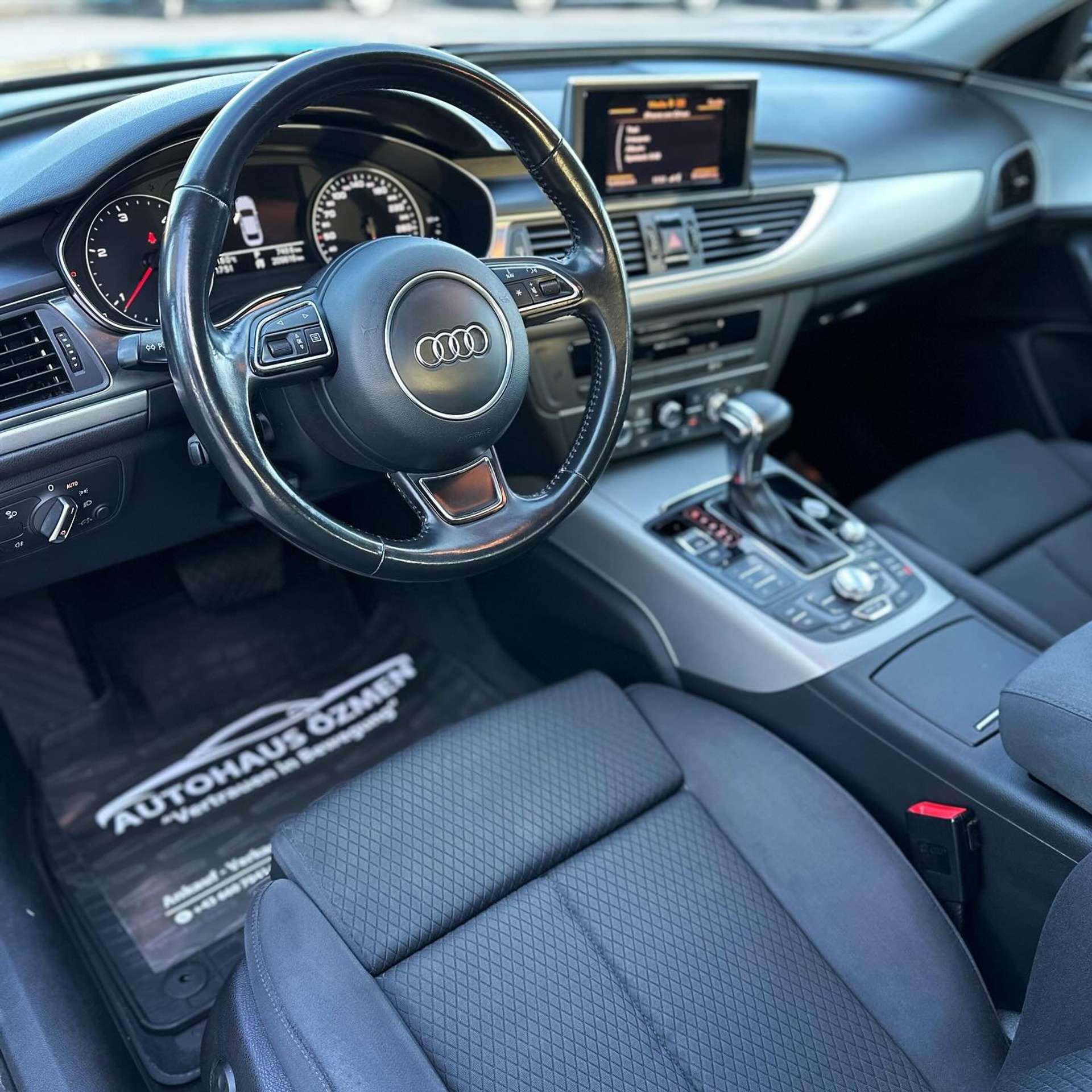 Audi - A6