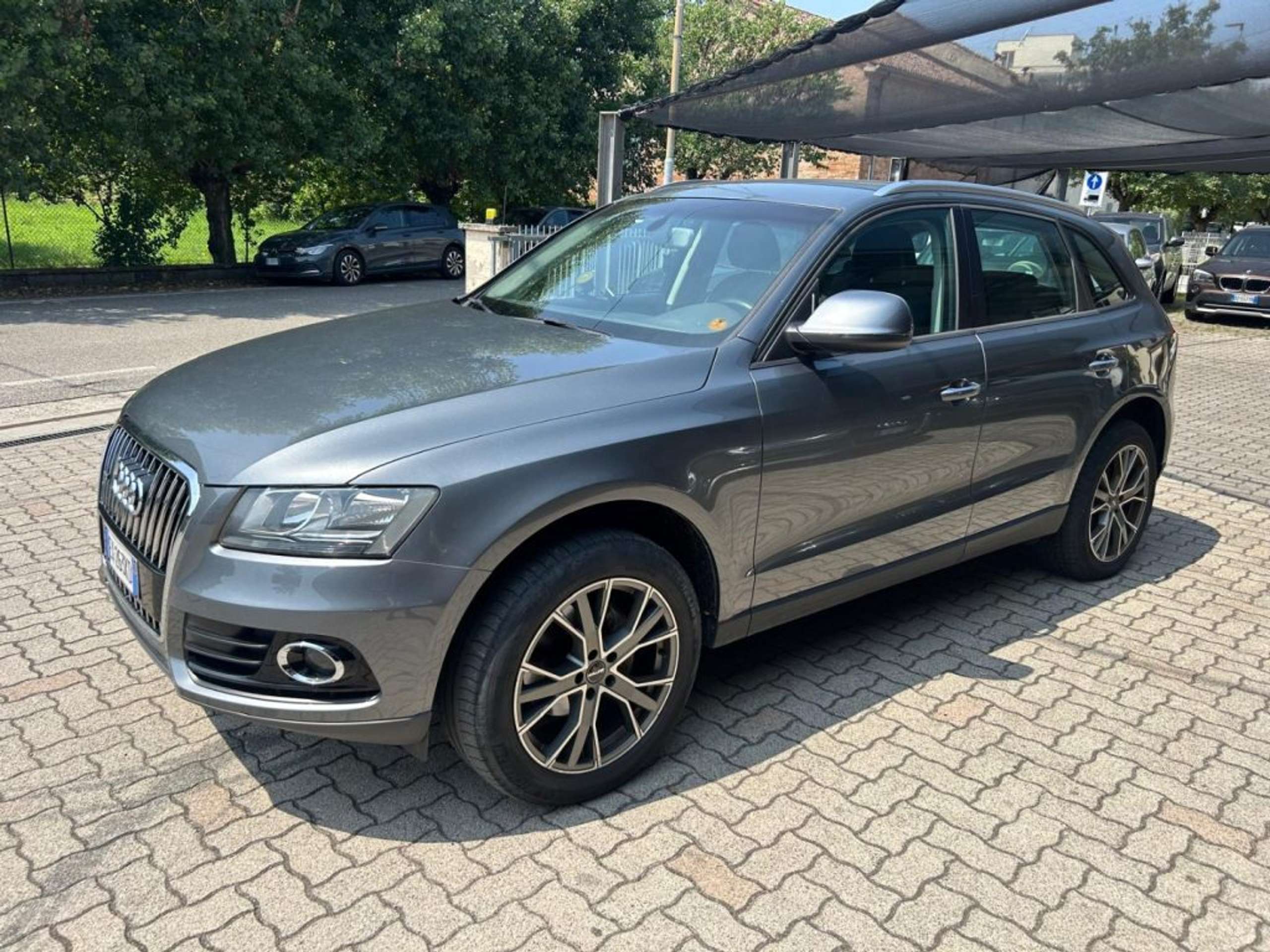 Audi - Q5