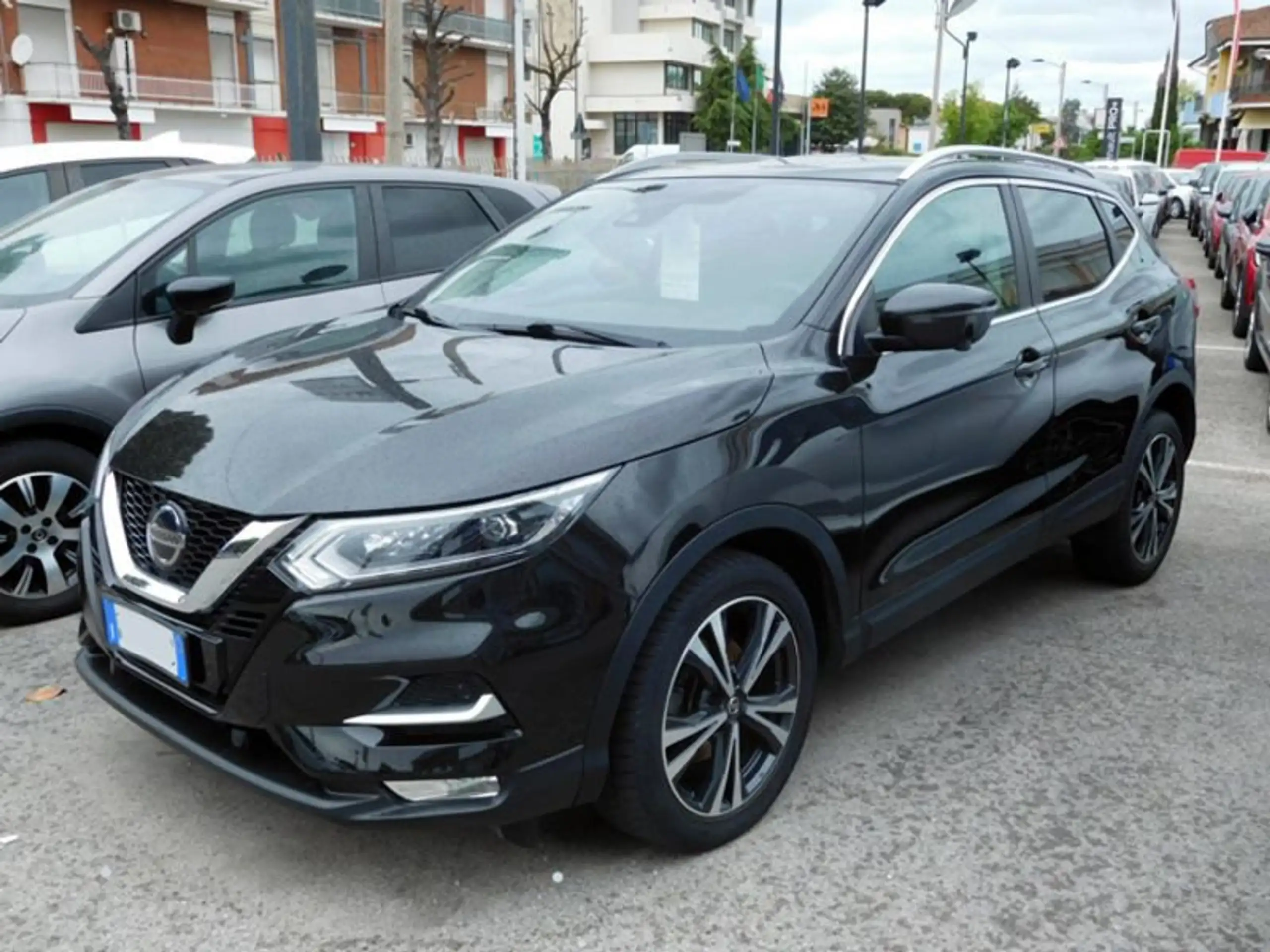 Nissan - Qashqai