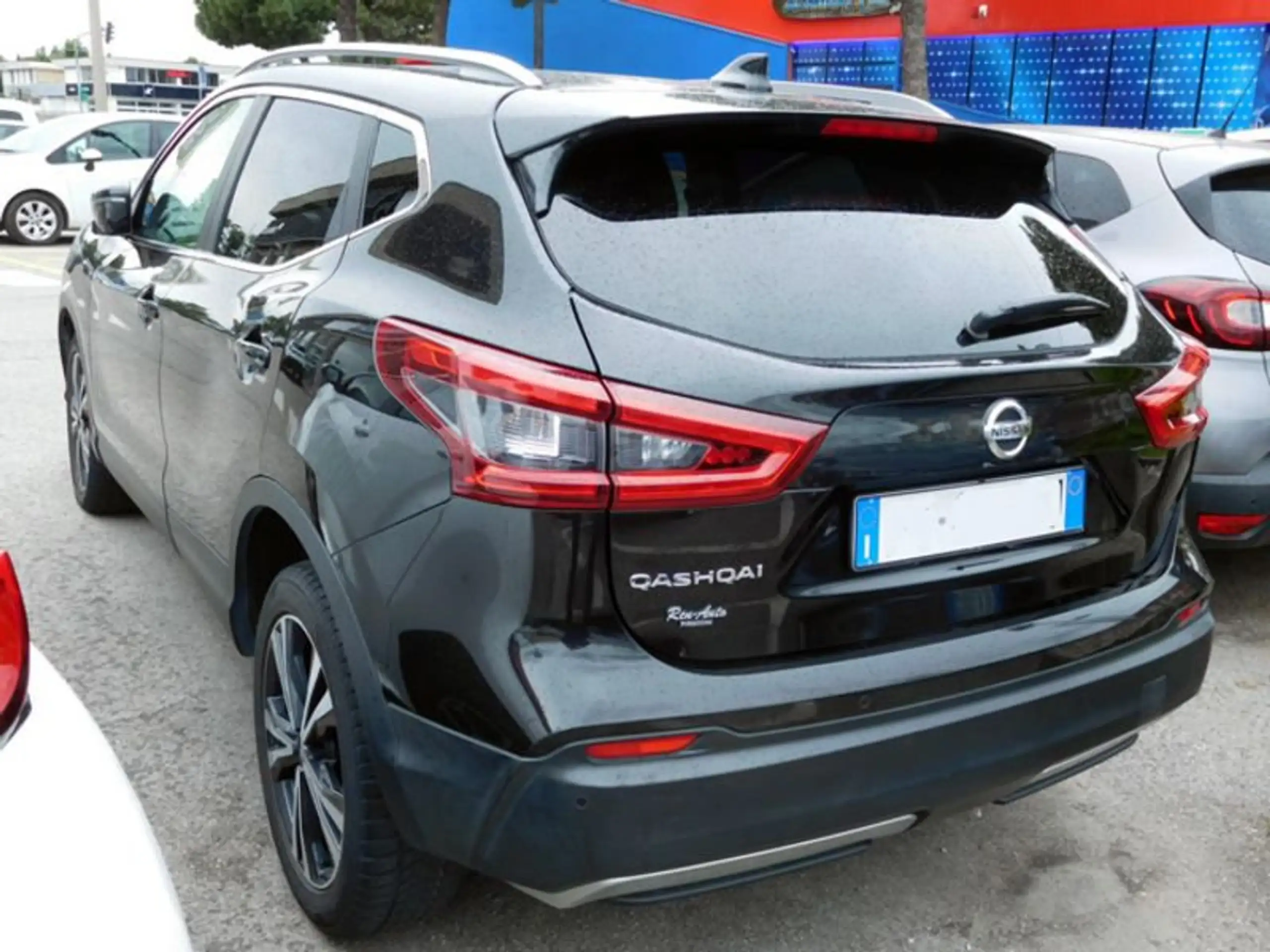 Nissan - Qashqai