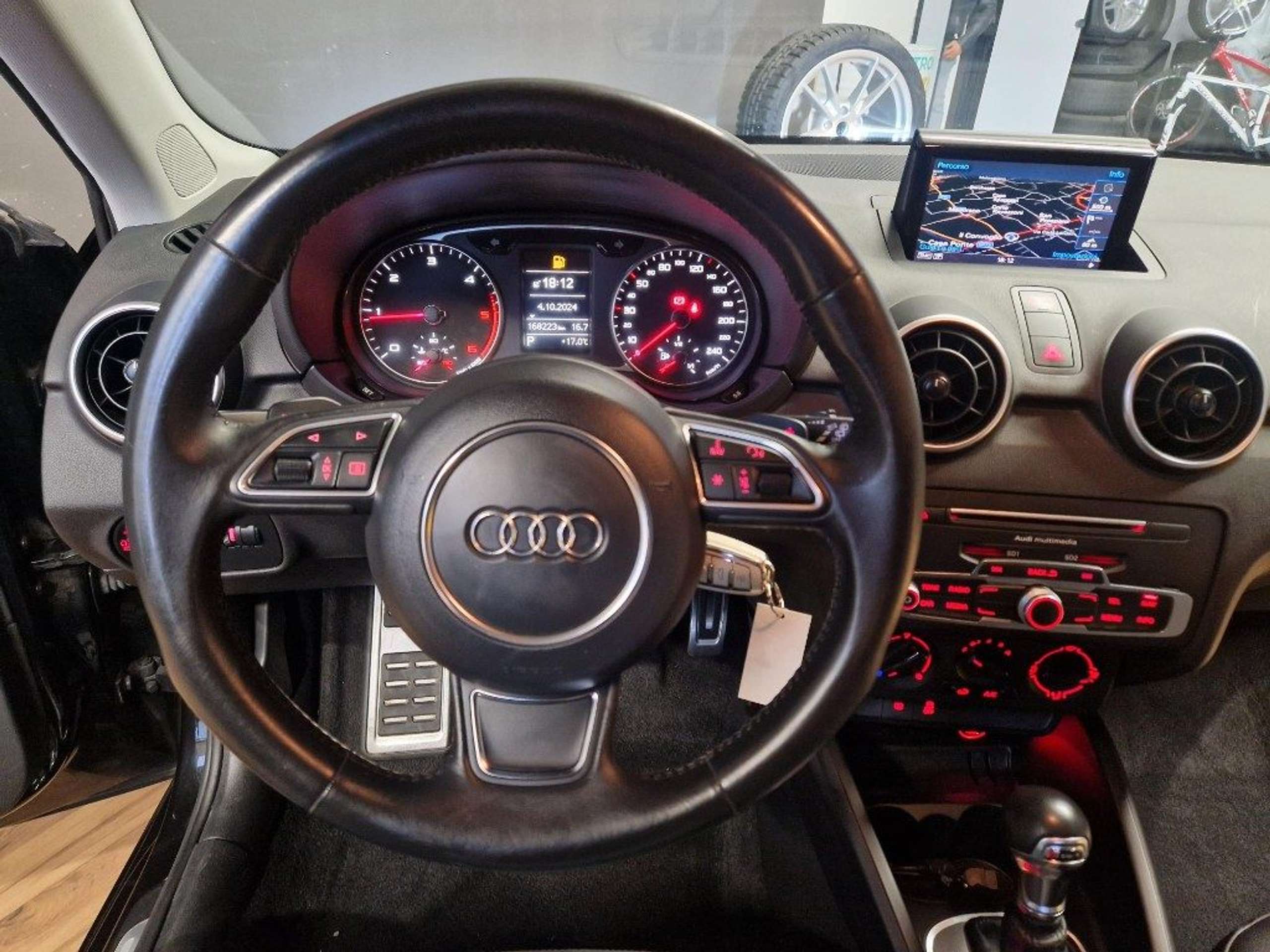 Audi - A1