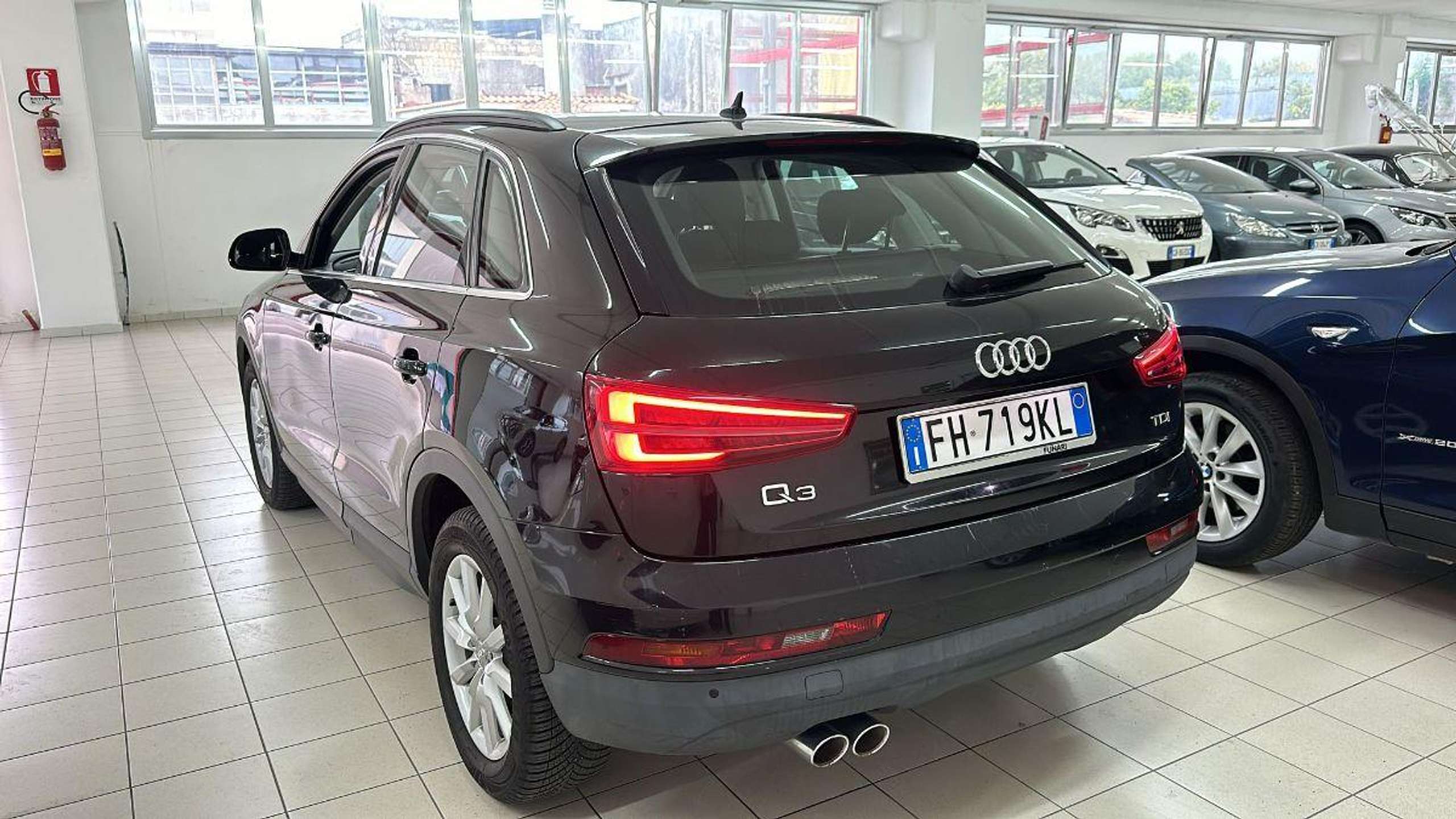 Audi - Q3