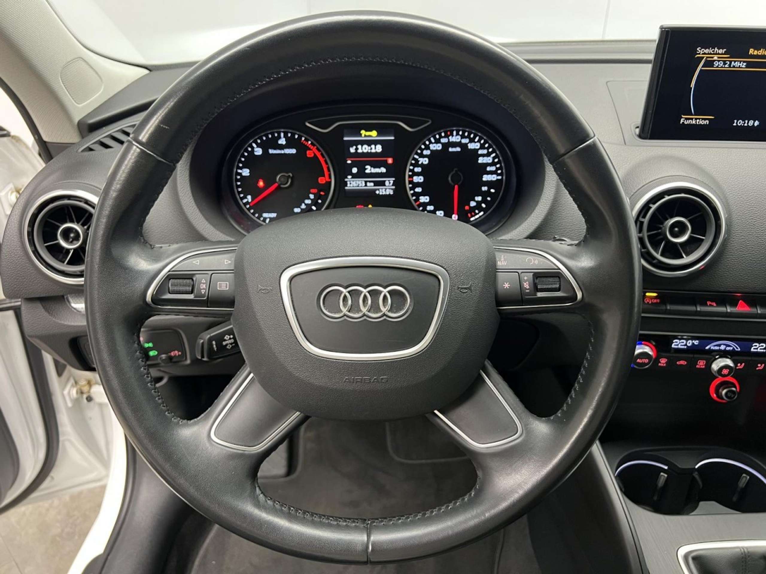 Audi - A3