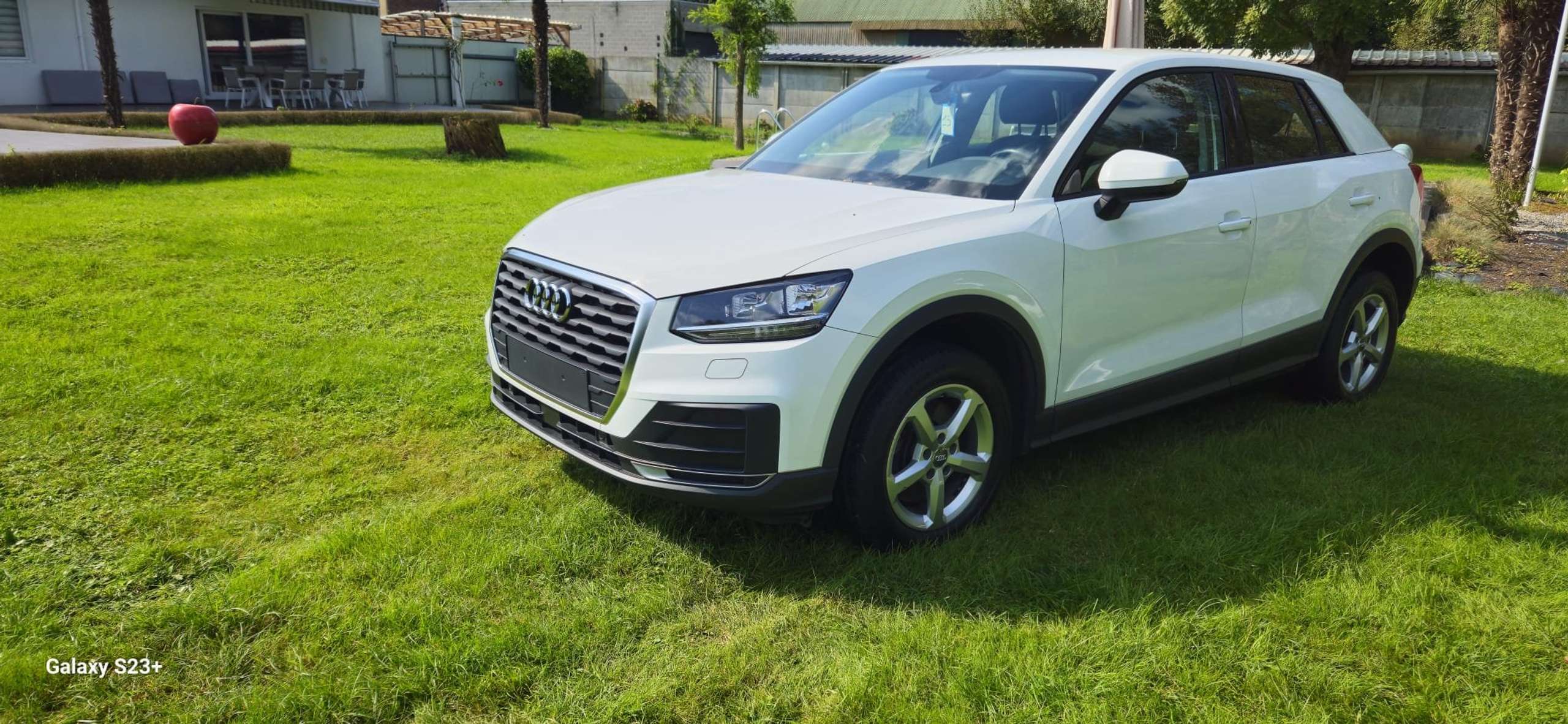 Audi - Q2