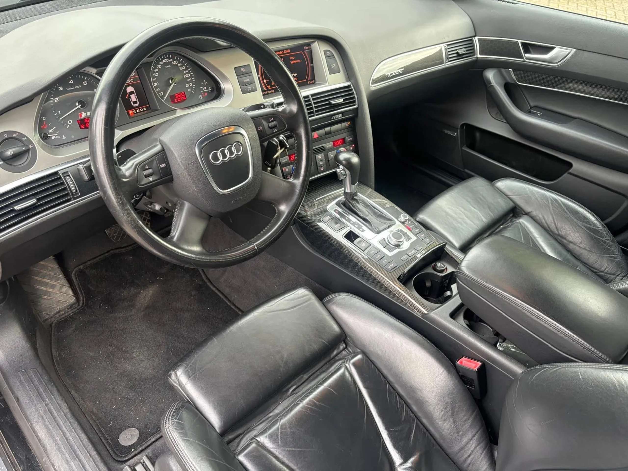 Audi - A6