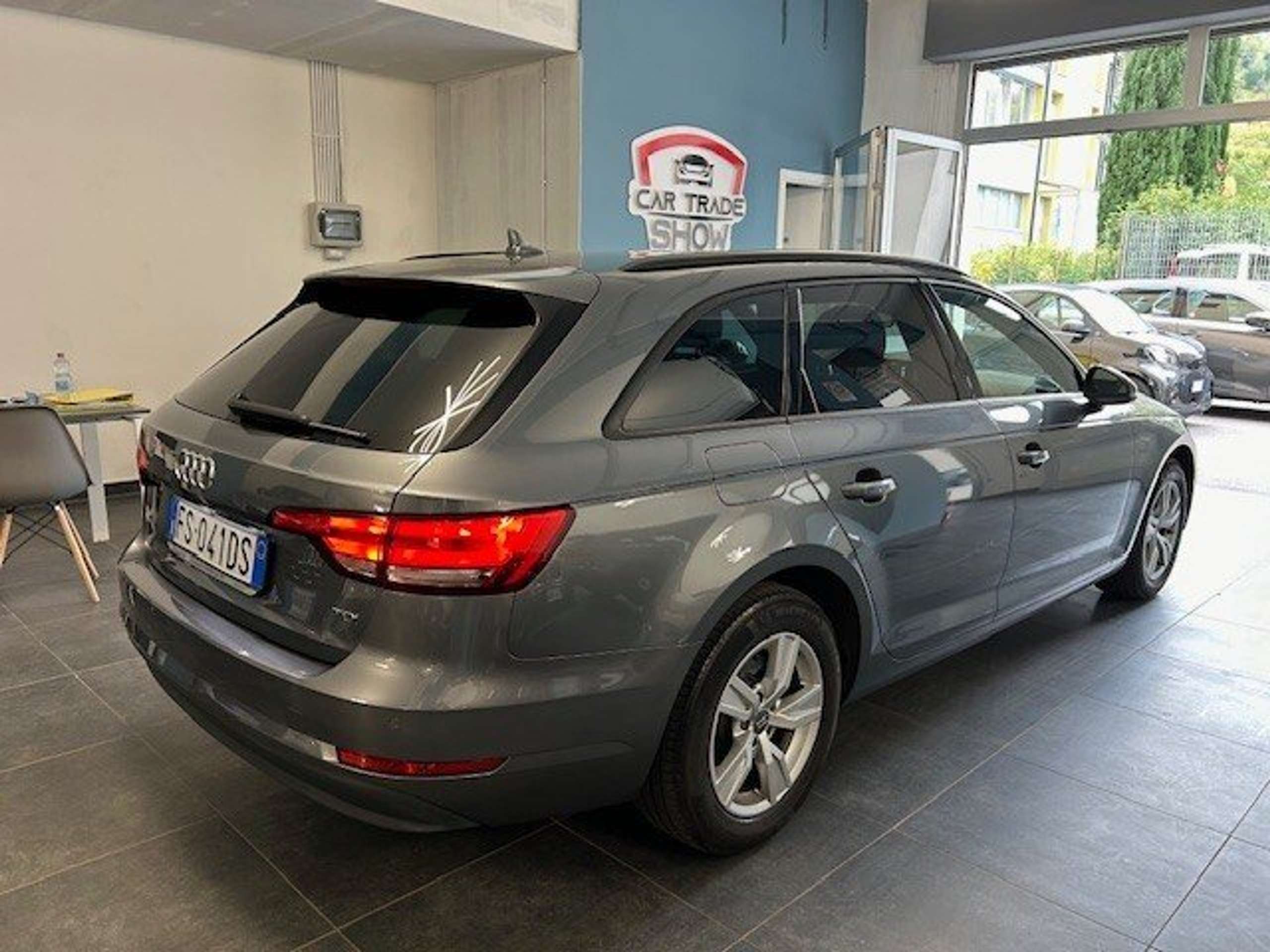 Audi - A4