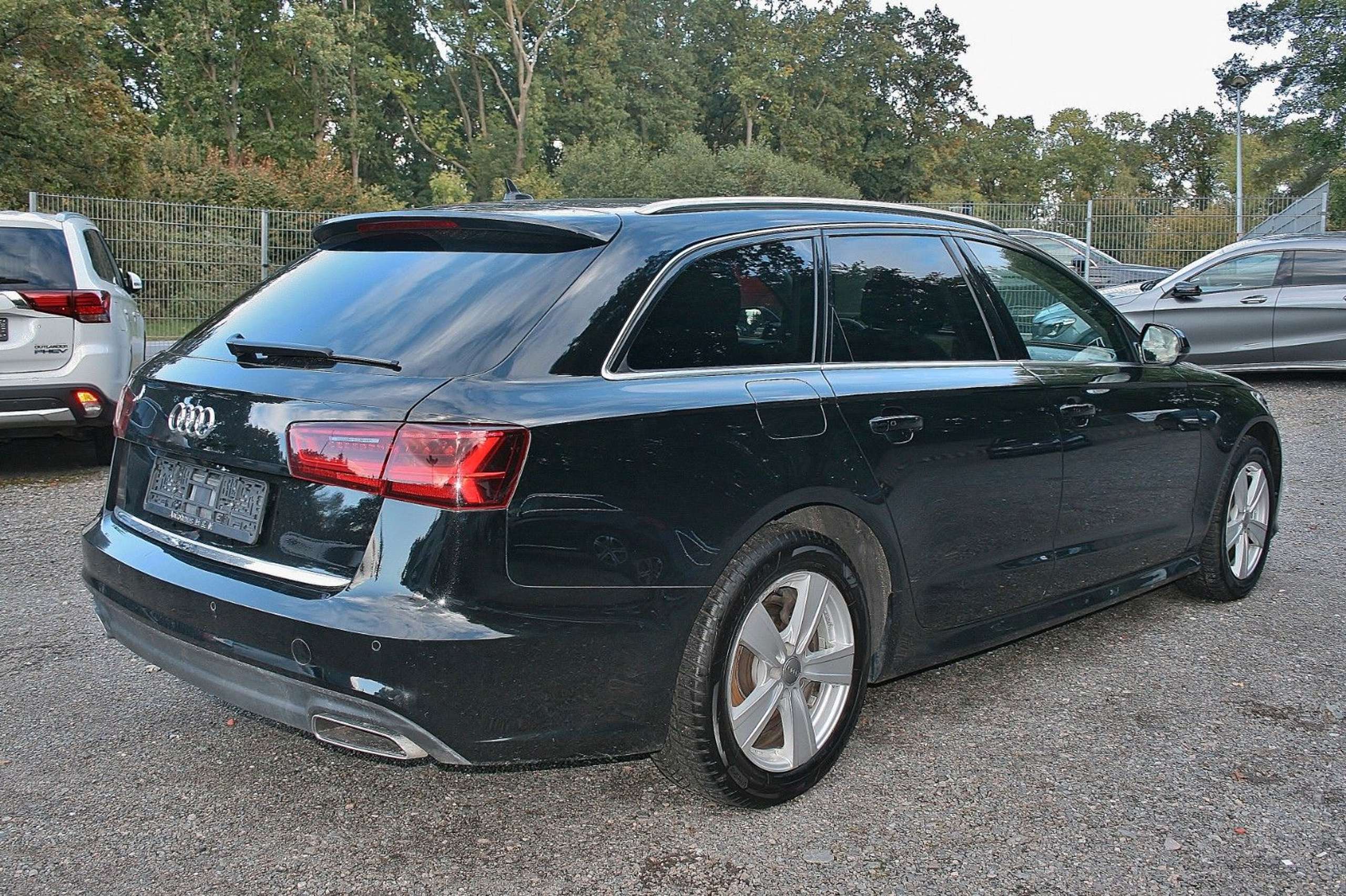 Audi - A6