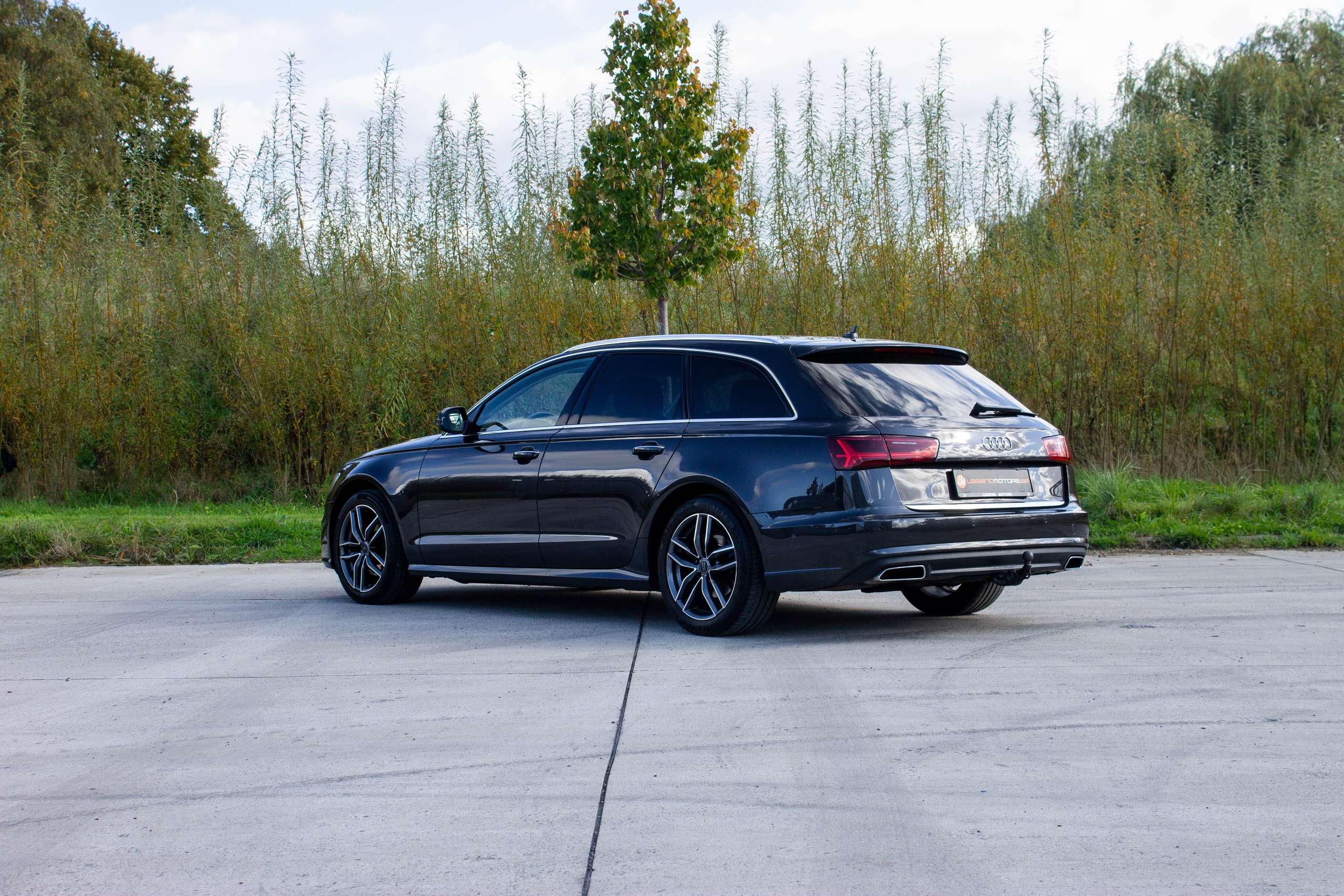 Audi - A6