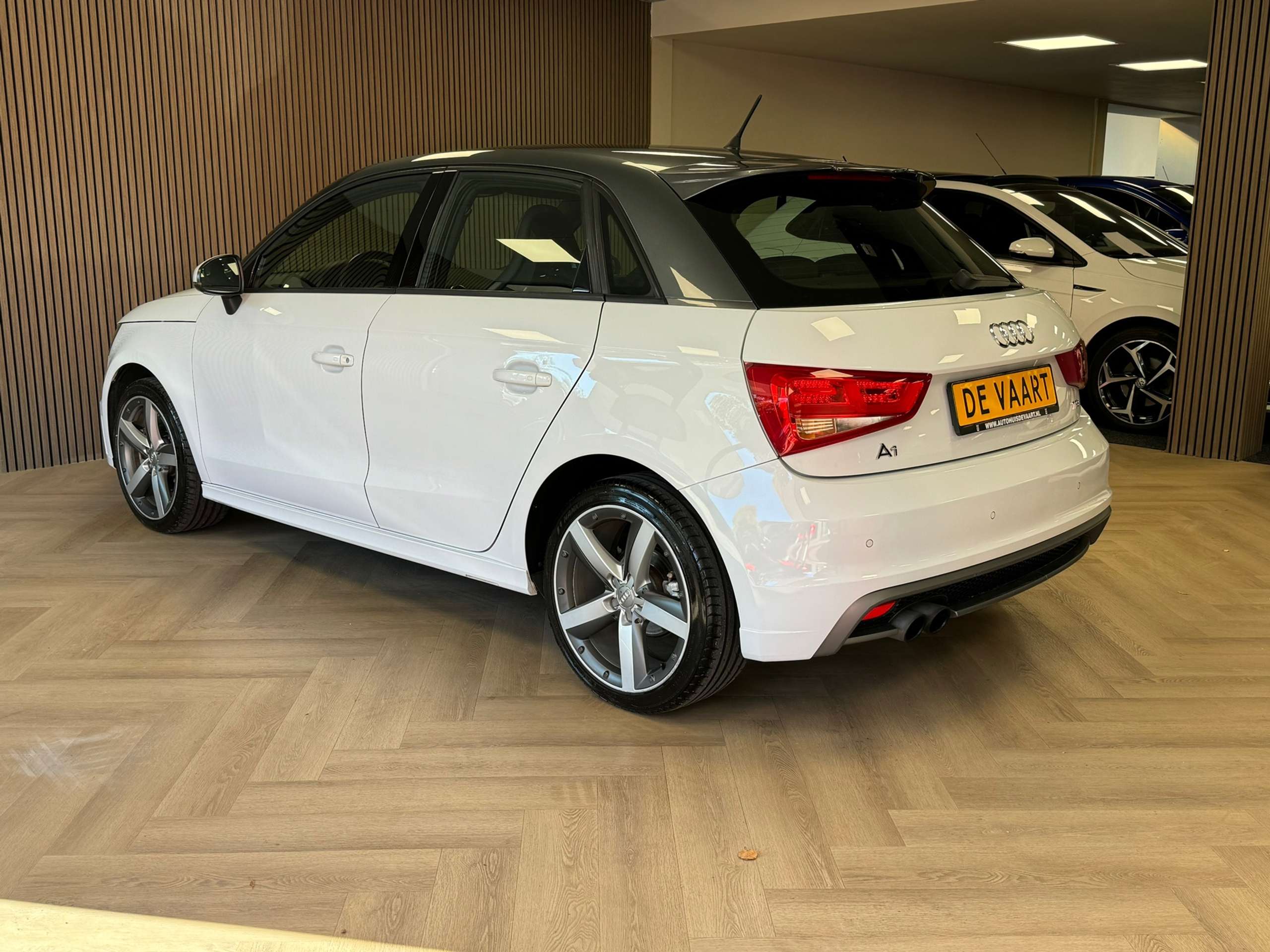 Audi - A1