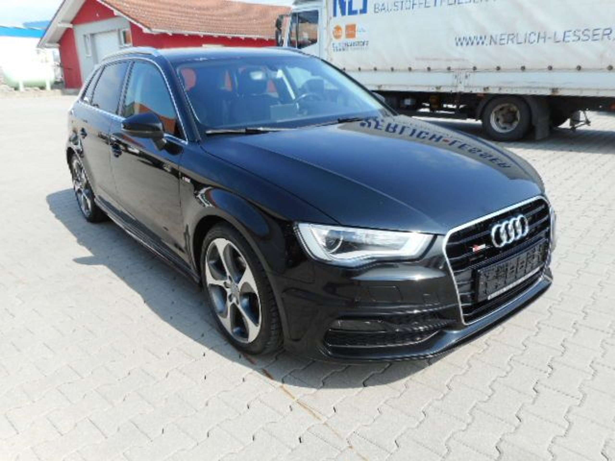 Audi - A3