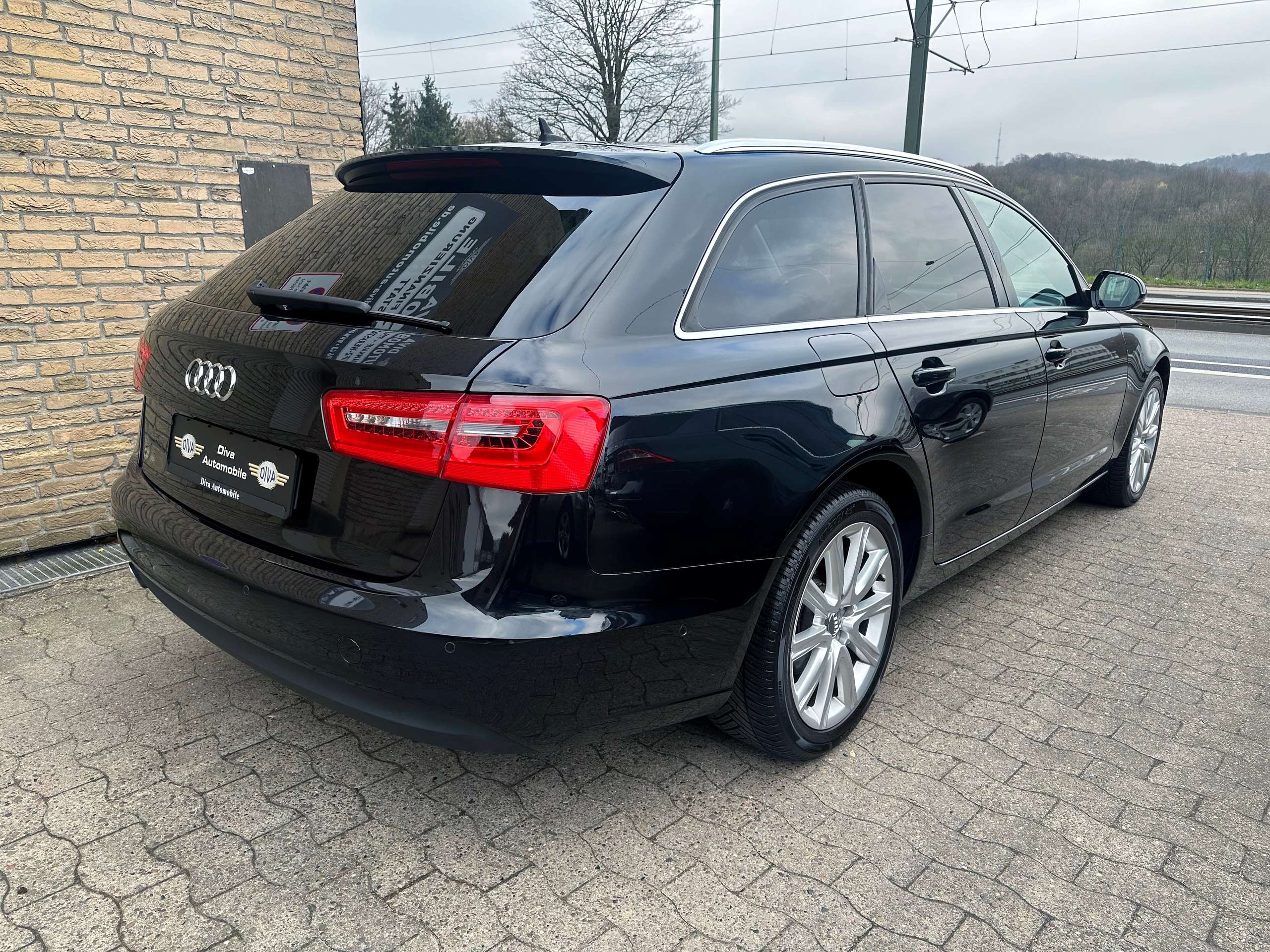 Audi - A6