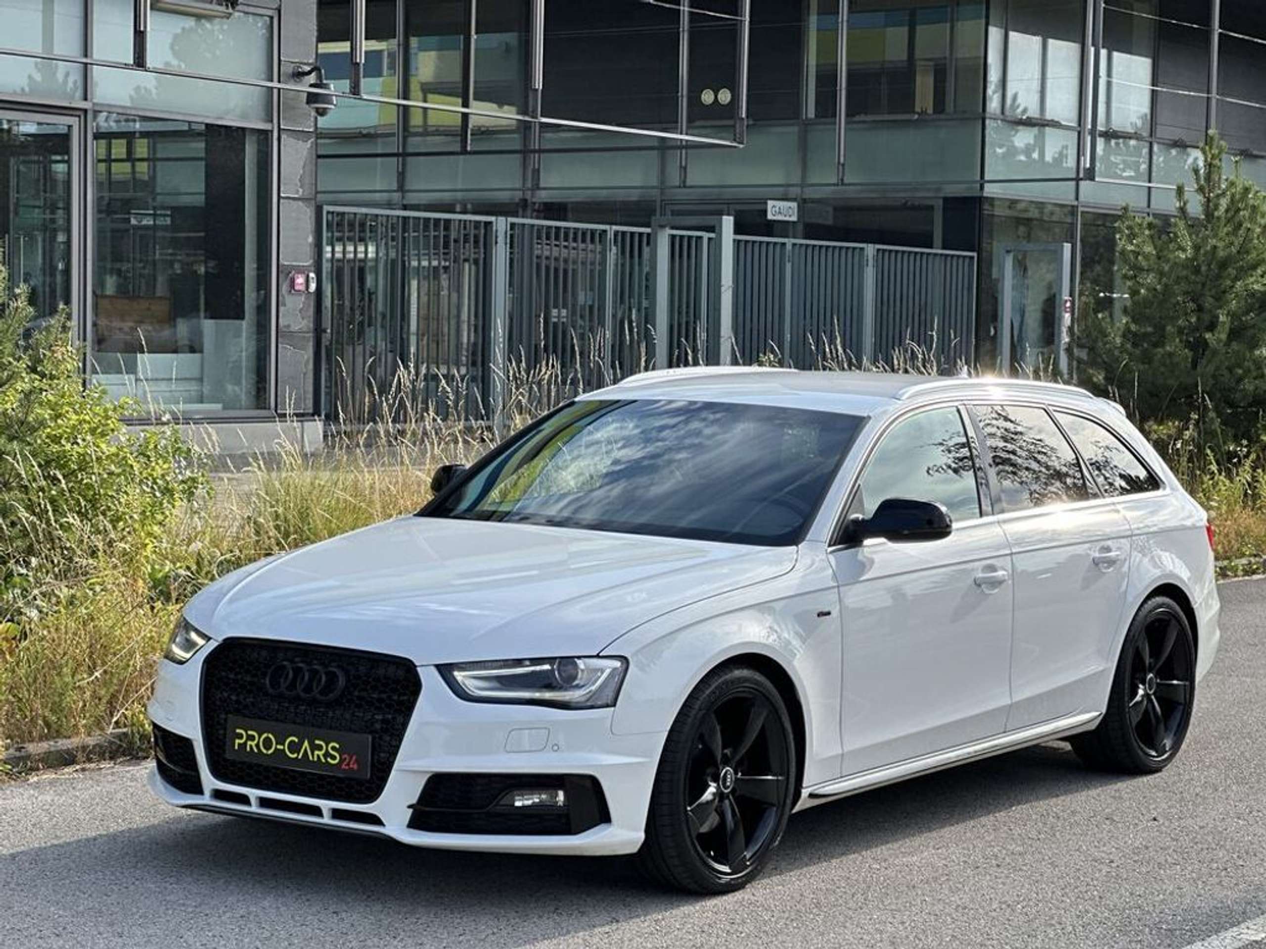 Audi - A4