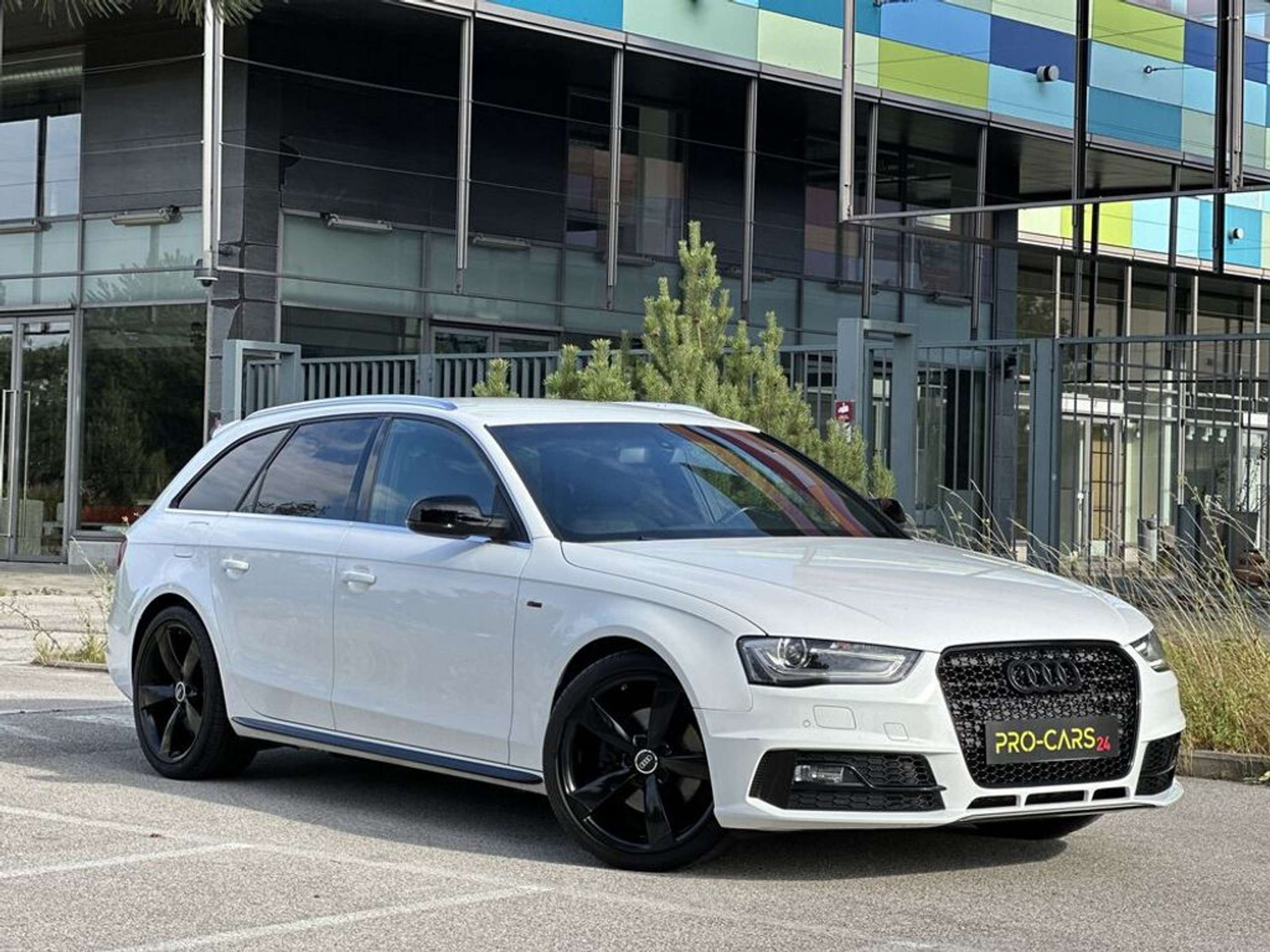 Audi - A4